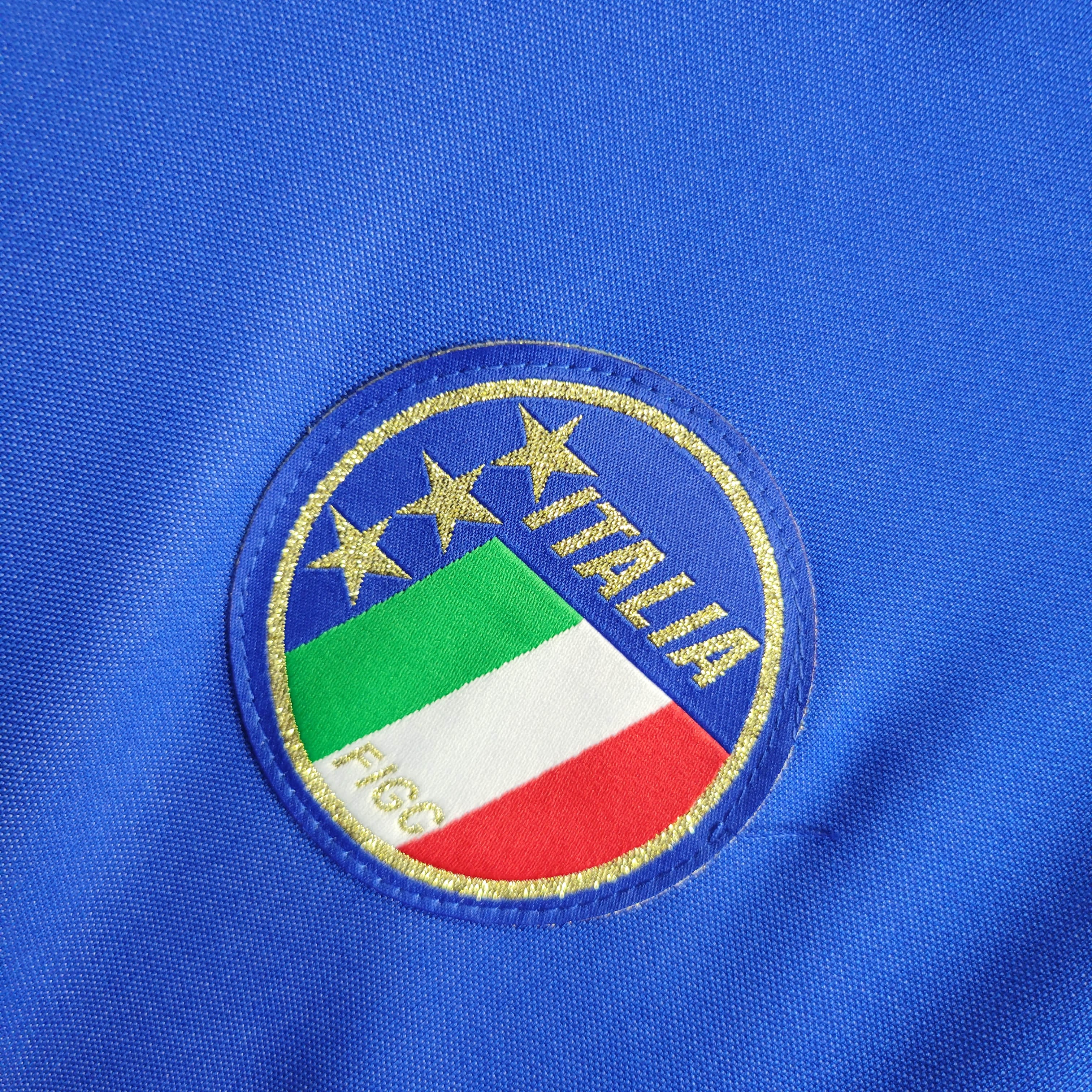 AlphaJersey-Retro Italy 1990 Home Stadium Jersey