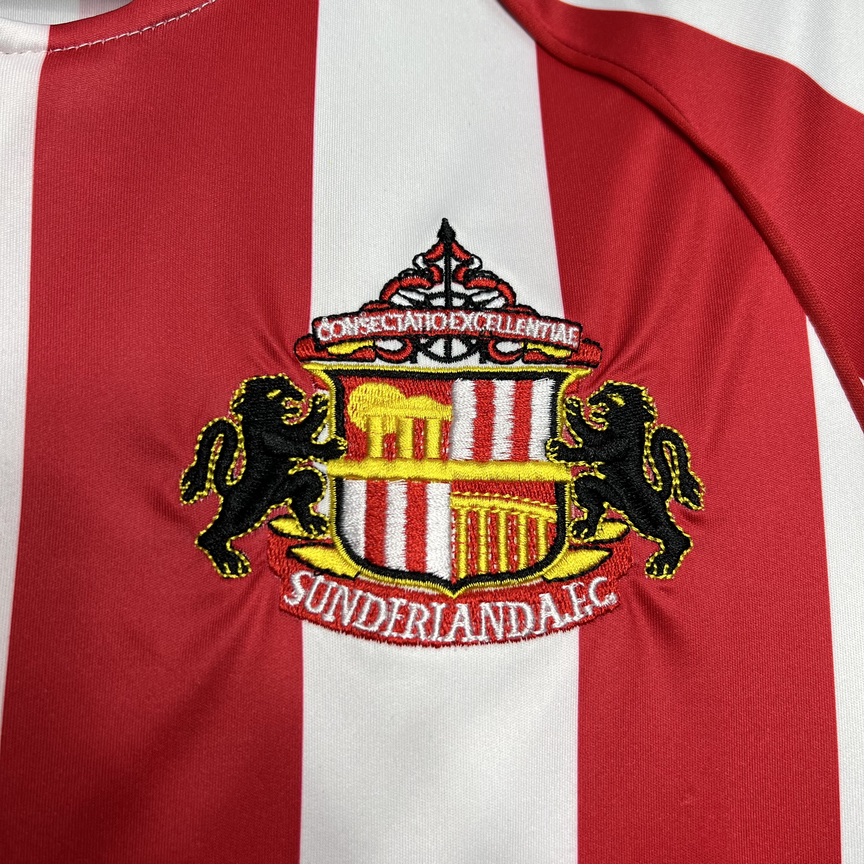 AlphaJersey-Retro Sunderland 2005-06 Home Stadium Jersey