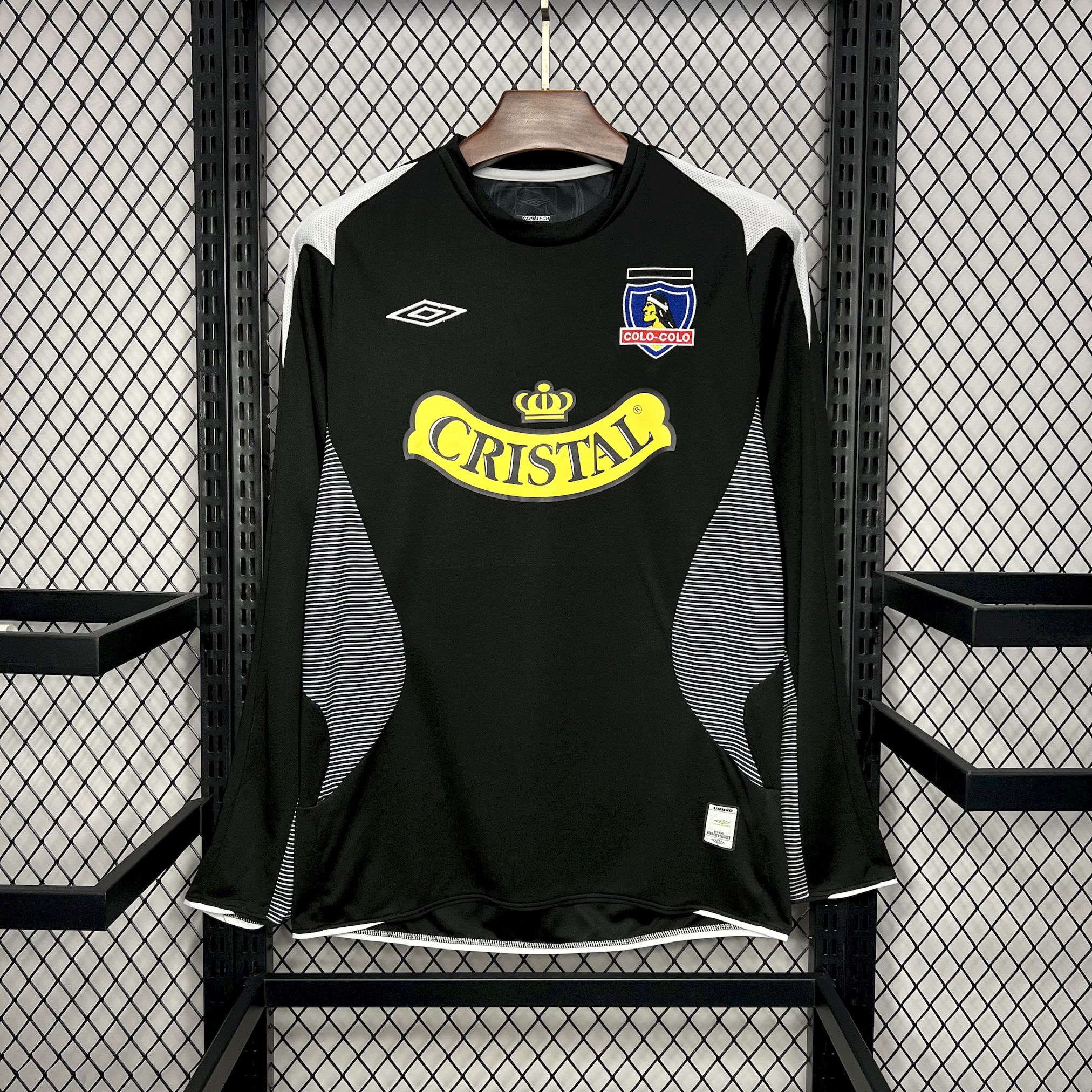 AlphaJersey-Retro Colo Colo 2006 Away Long Sleeve Jersey