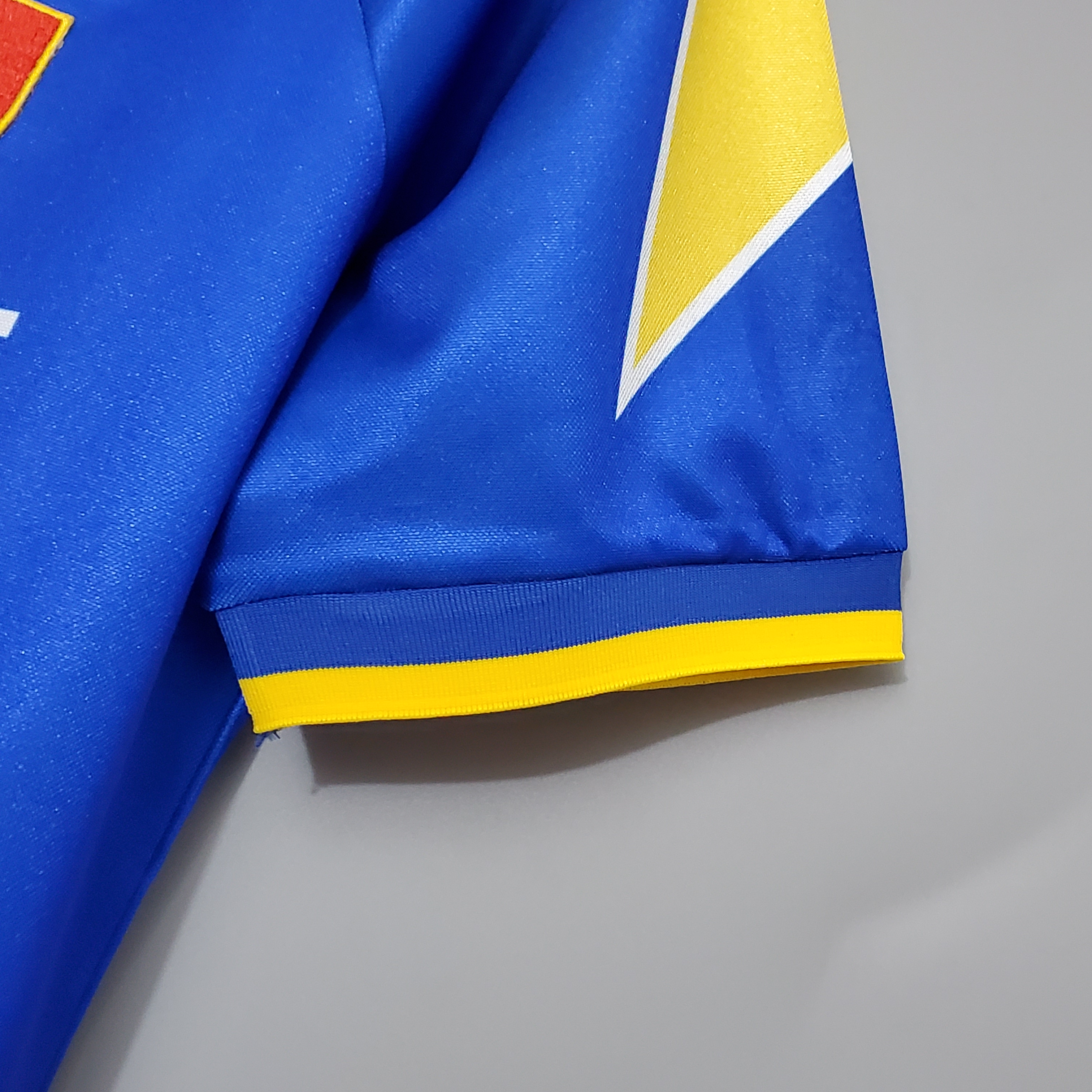 AlphaJersey-Retro Juventus 1995-96 Away Stadium Jersey