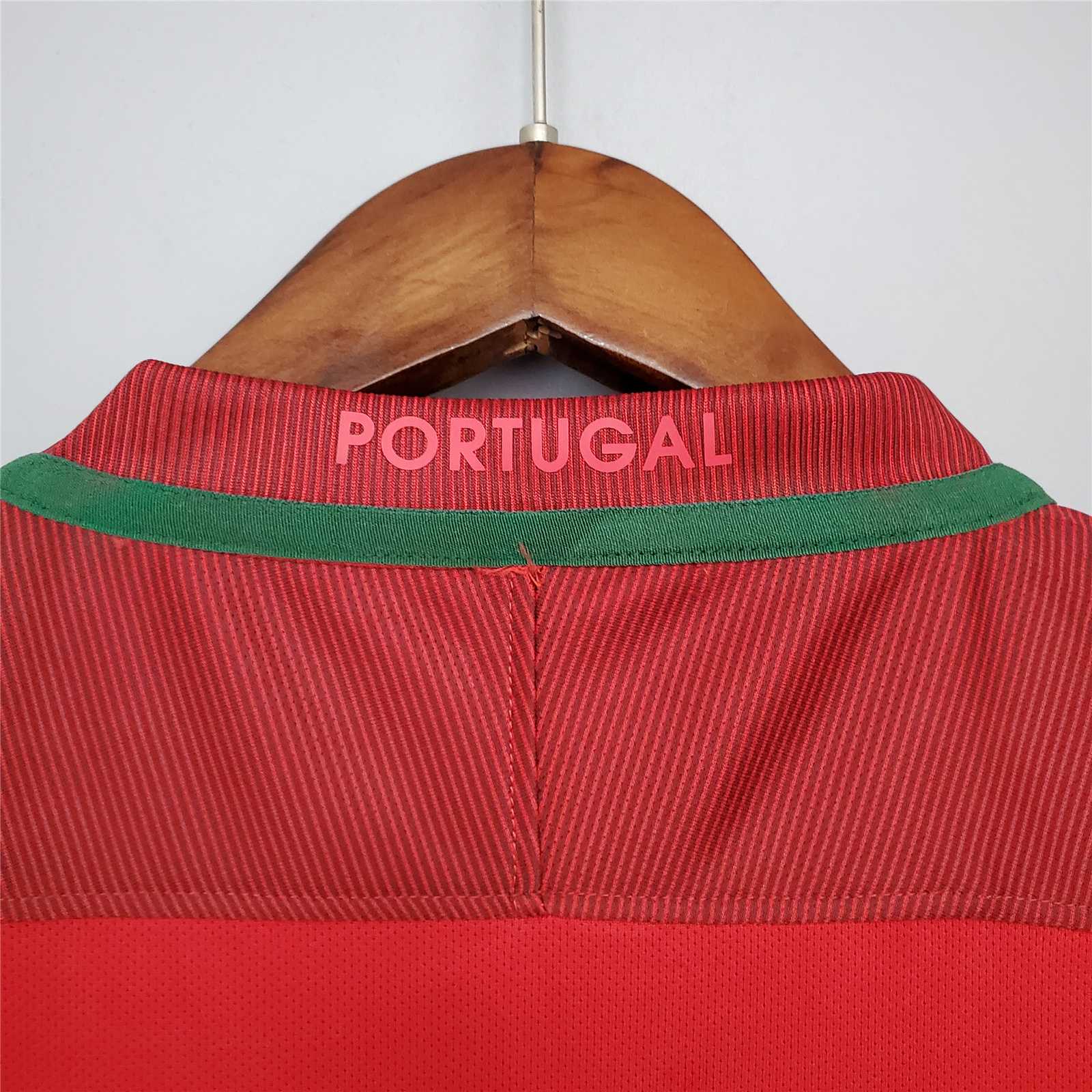 AlphaJersey-Retro Portugal 2016 Home Stadium Jersey