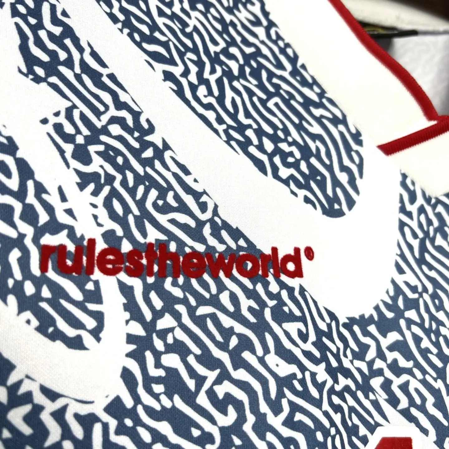 Socce Jerseys-topleaguejerseys.com