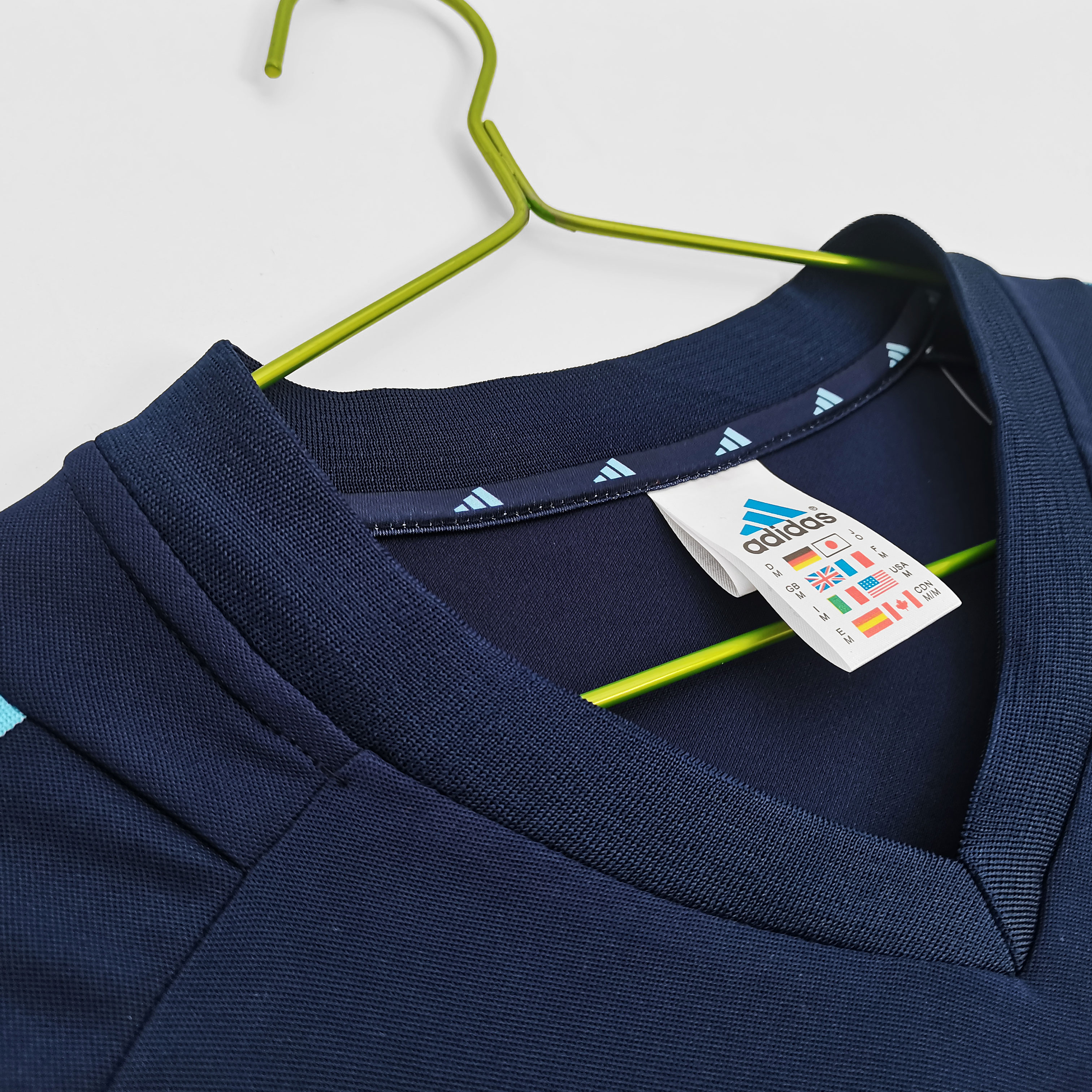 AlphaJersey-Retro Argentina 2002 Away Stadium Jersey