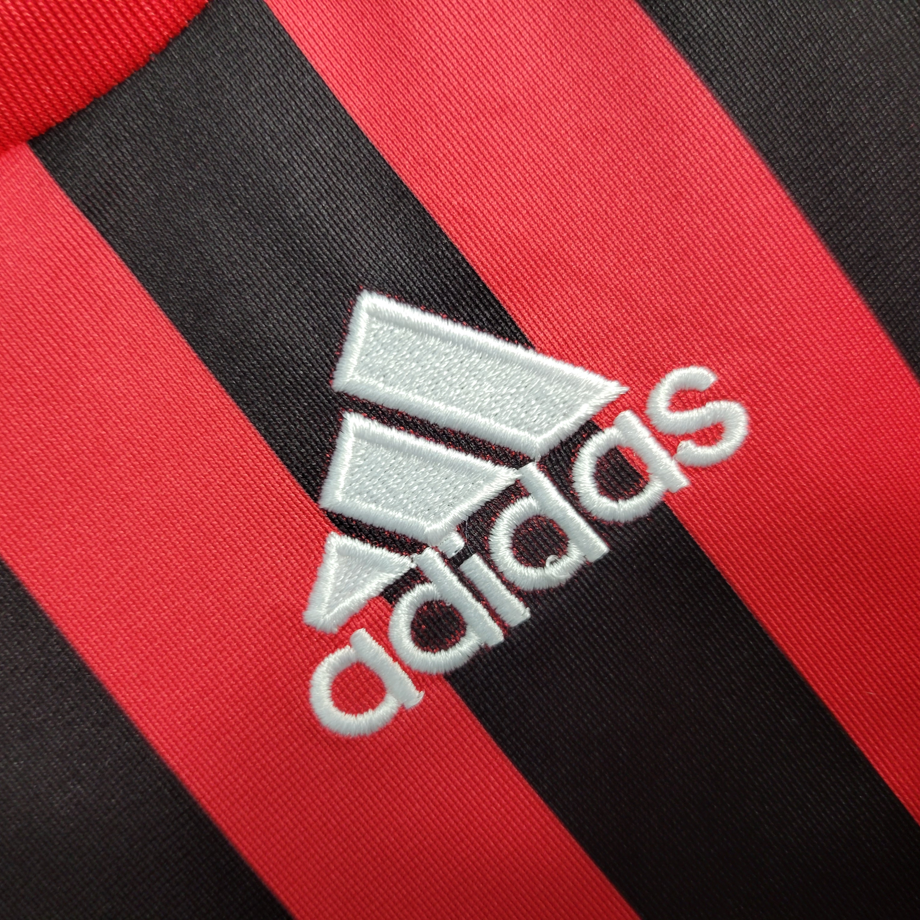 AlphaJersey-Retro AC Milan 2007-08 Home Stadium Jersey