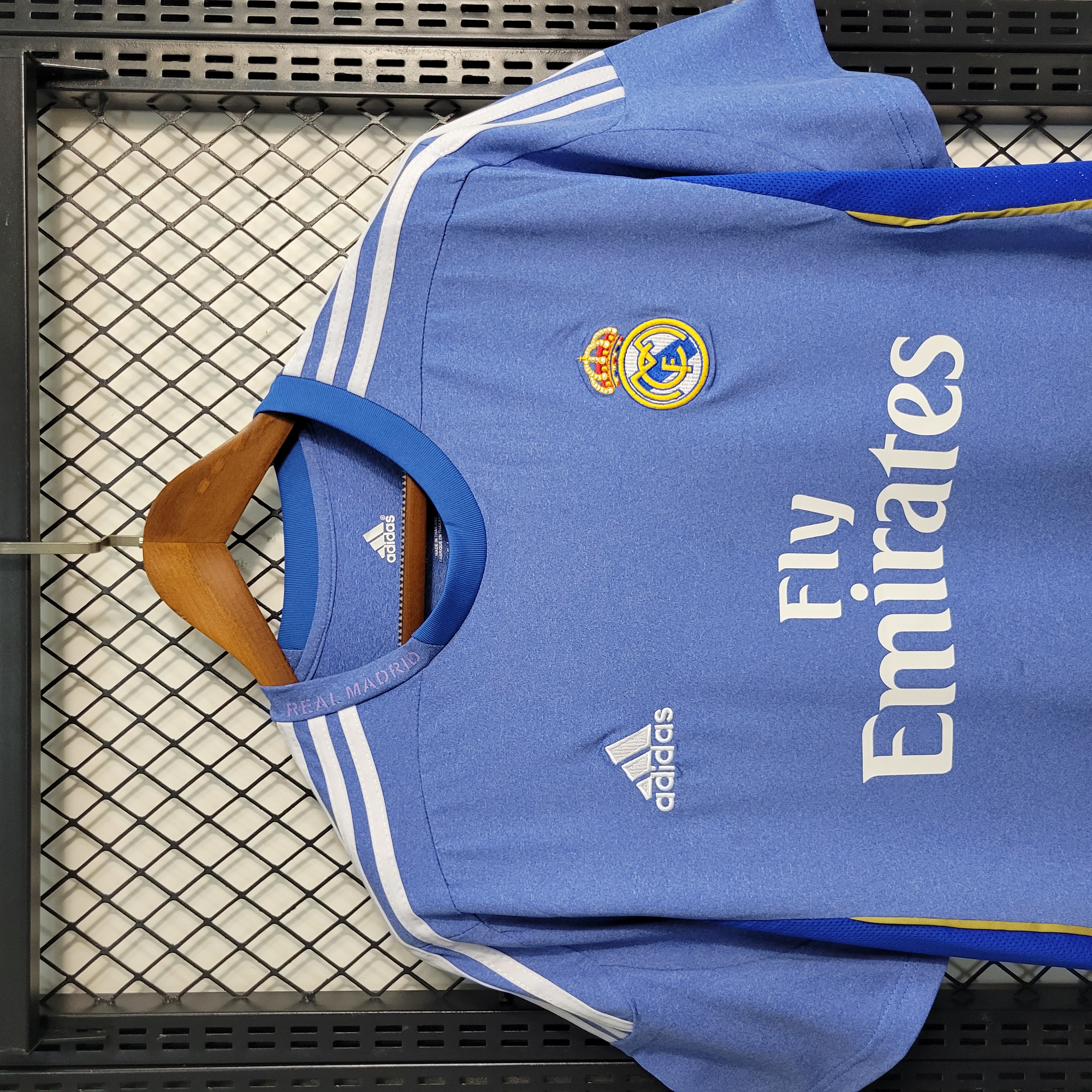 AlphaJersey-Retro Real Madrid 13-14 Away Stadium Jersey