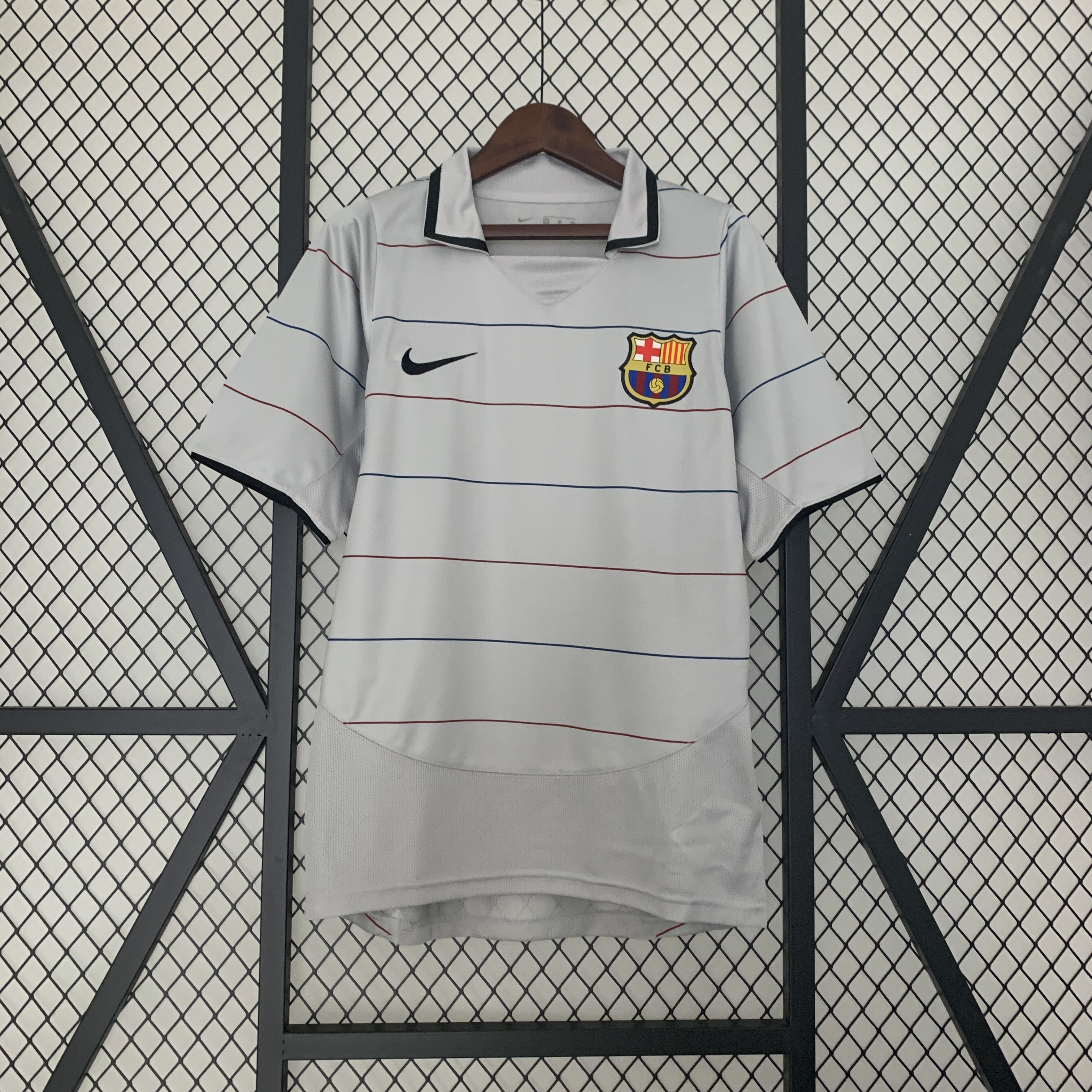 AlphaJersey-Retro Barcelona 03-04 Away Stadium Jersey