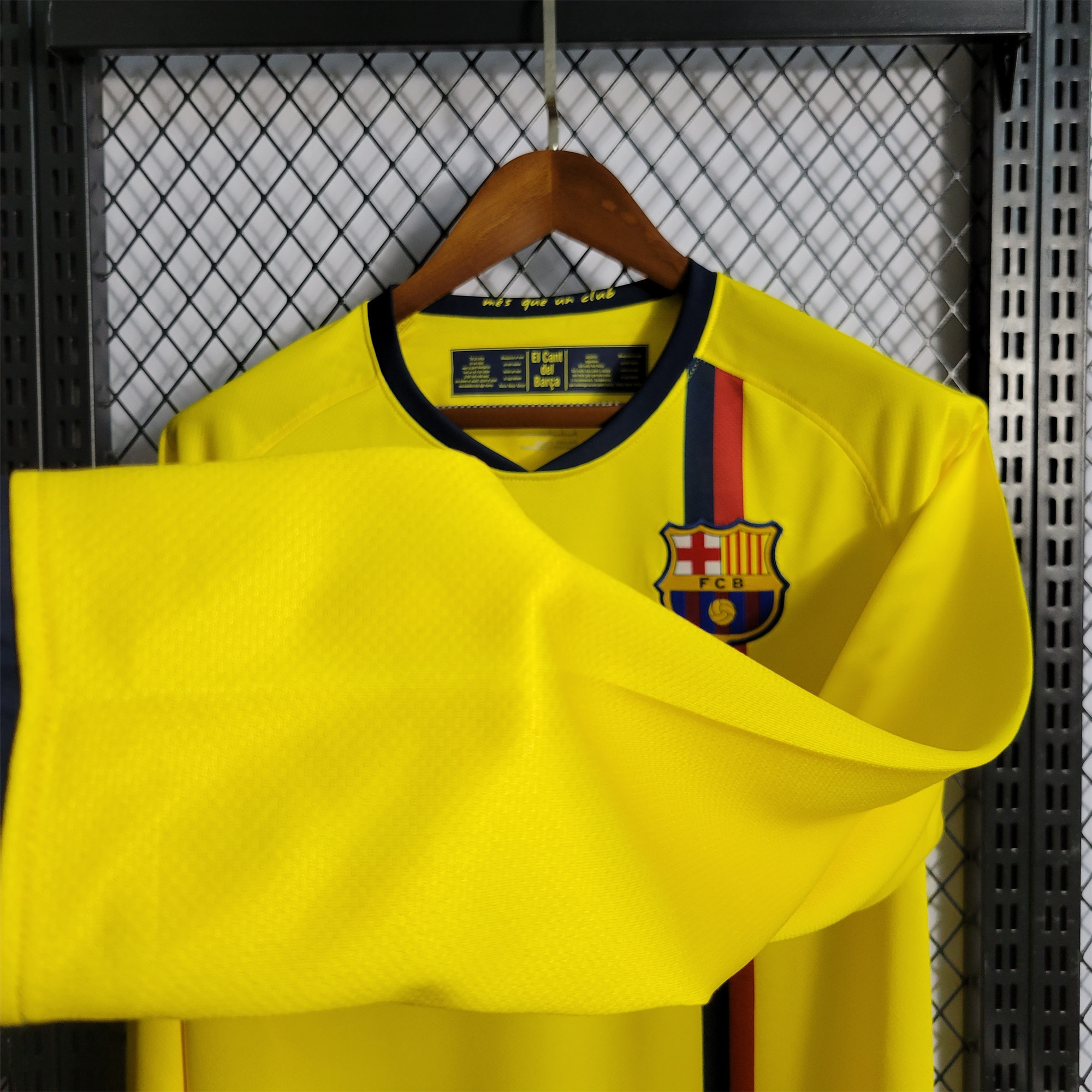 AlphaJersey-Retro Barcelona 08-09 Away Stadium Long Sleeve Jersey