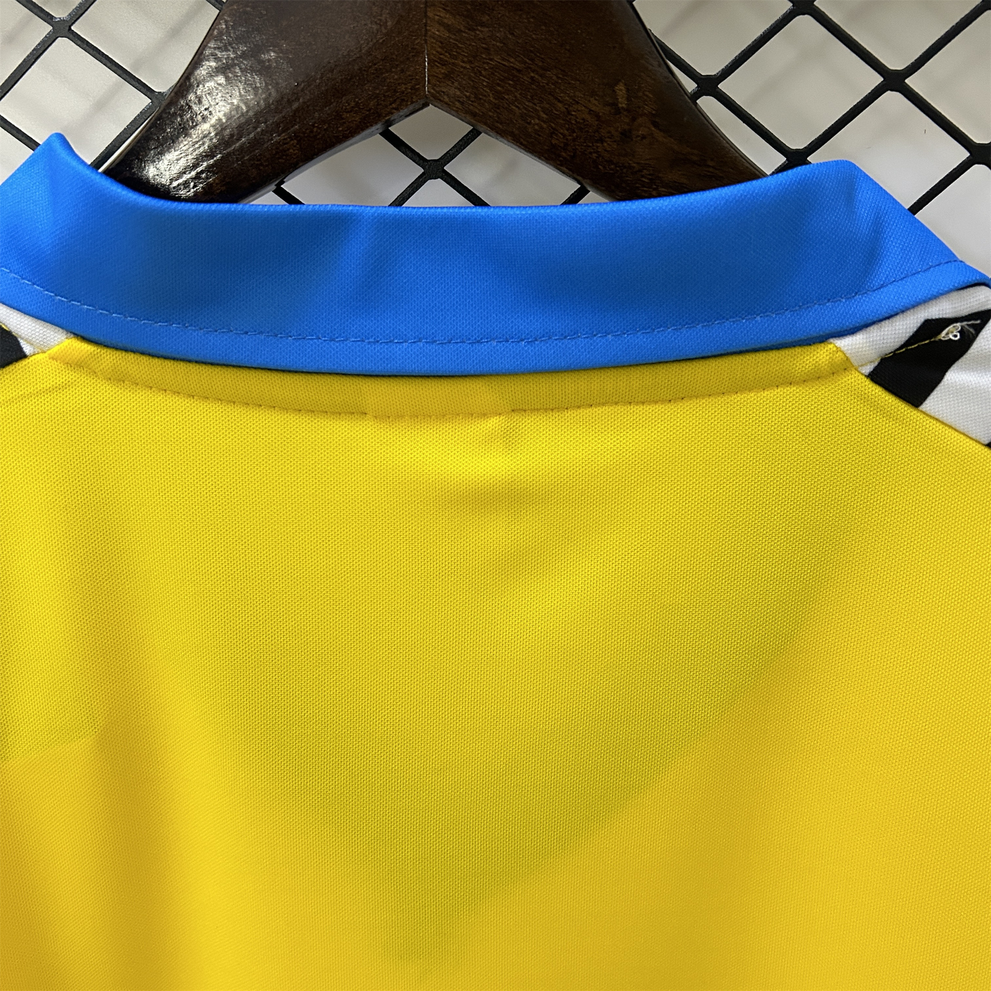 AlphaJersey-Retro Cádiz Cadiz 1983-84 Home Jersey