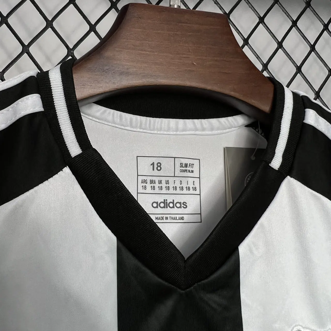Socce Jerseys-topleaguejerseys.com