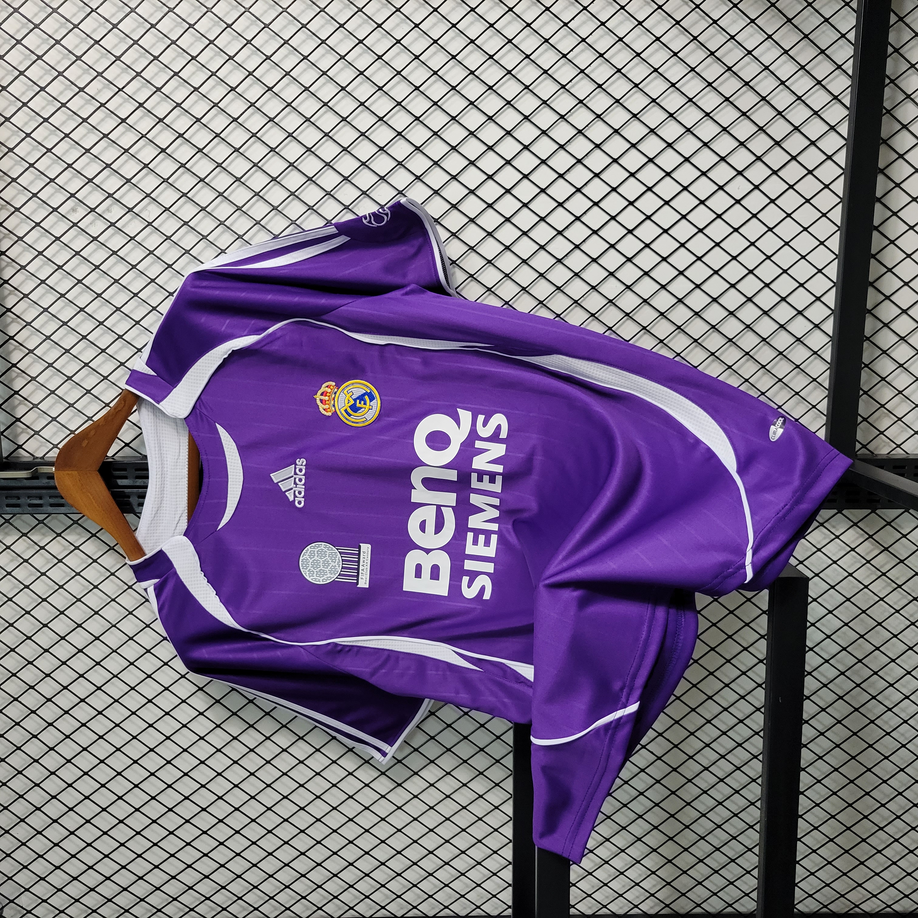 AlphaJersey-Real Madrid Retro 06-07 Third Jersey