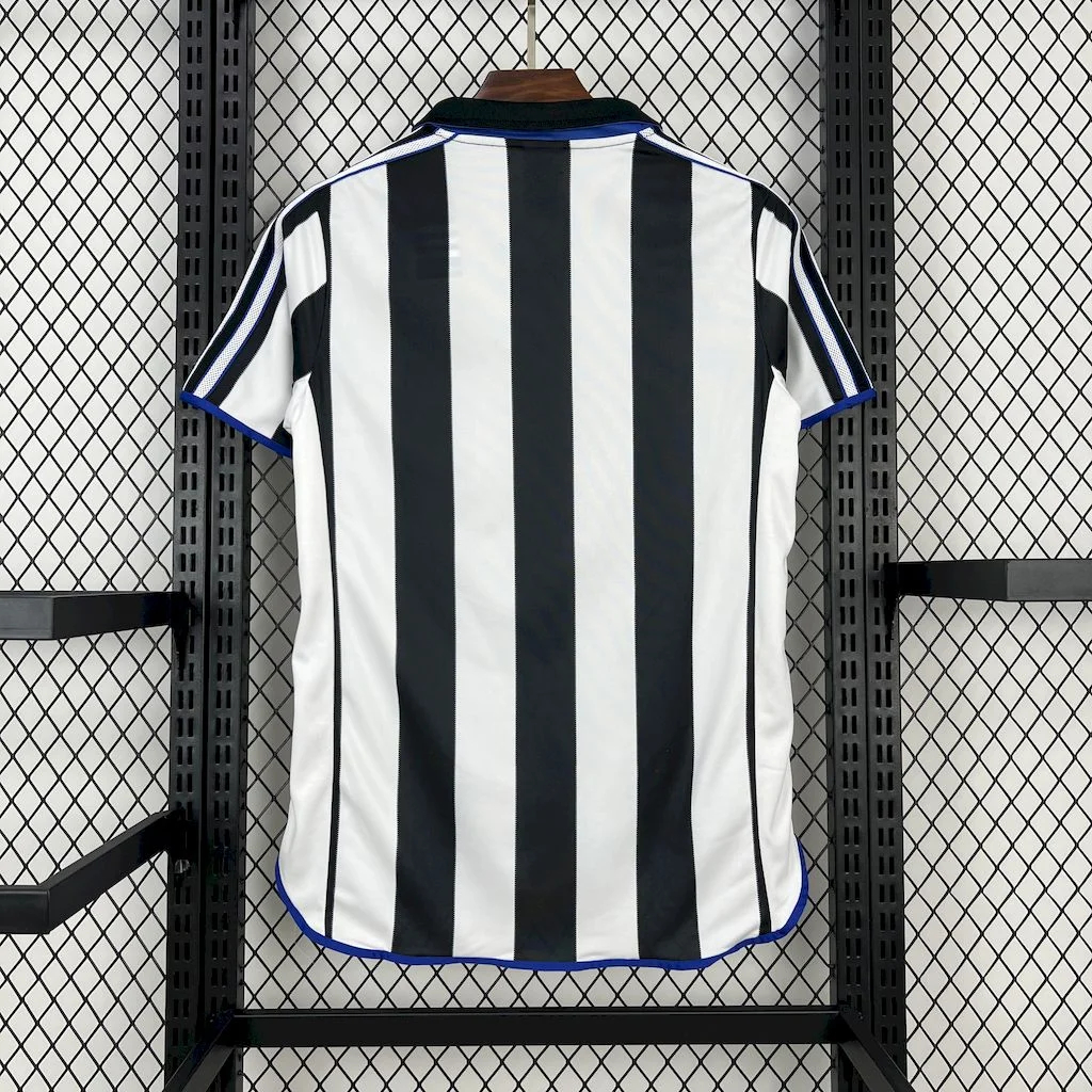 AlphaJersey-Retro Newcastle United 1999-00 Home Jersey