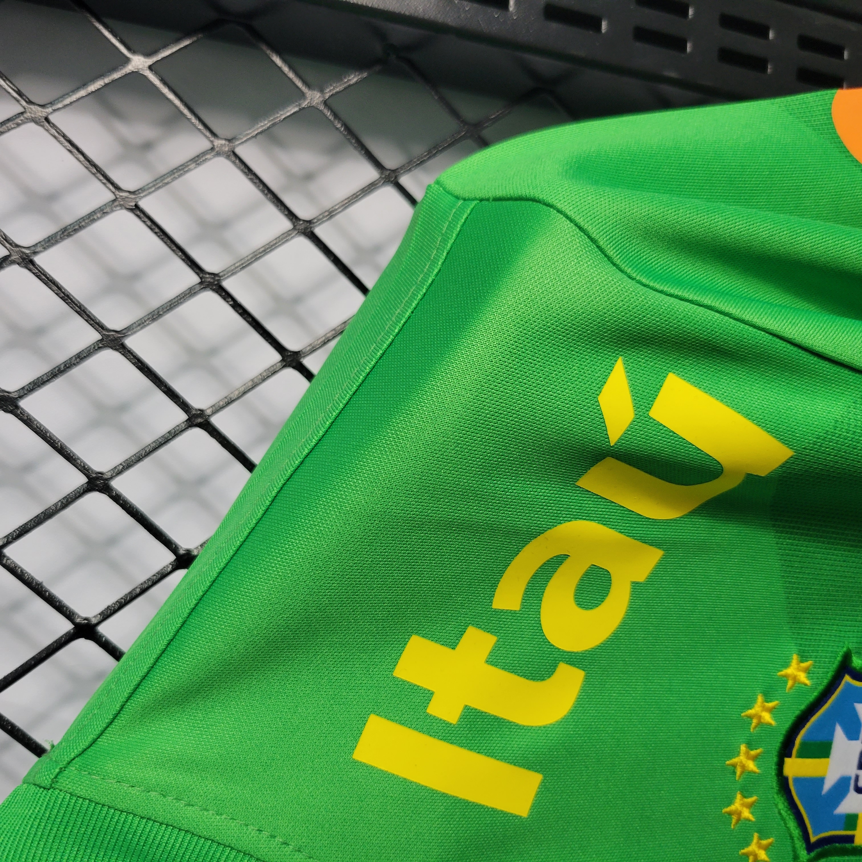 AlphaJersey-Retro Brazil 2020 Green Training Jersey