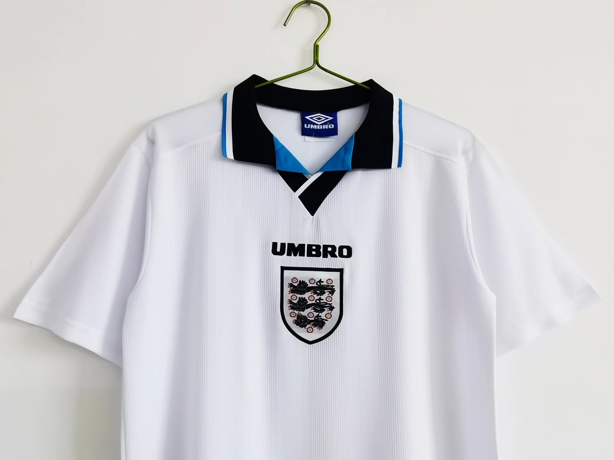 AlphaJersey-Retro England 1996 Home Stadium Jersey