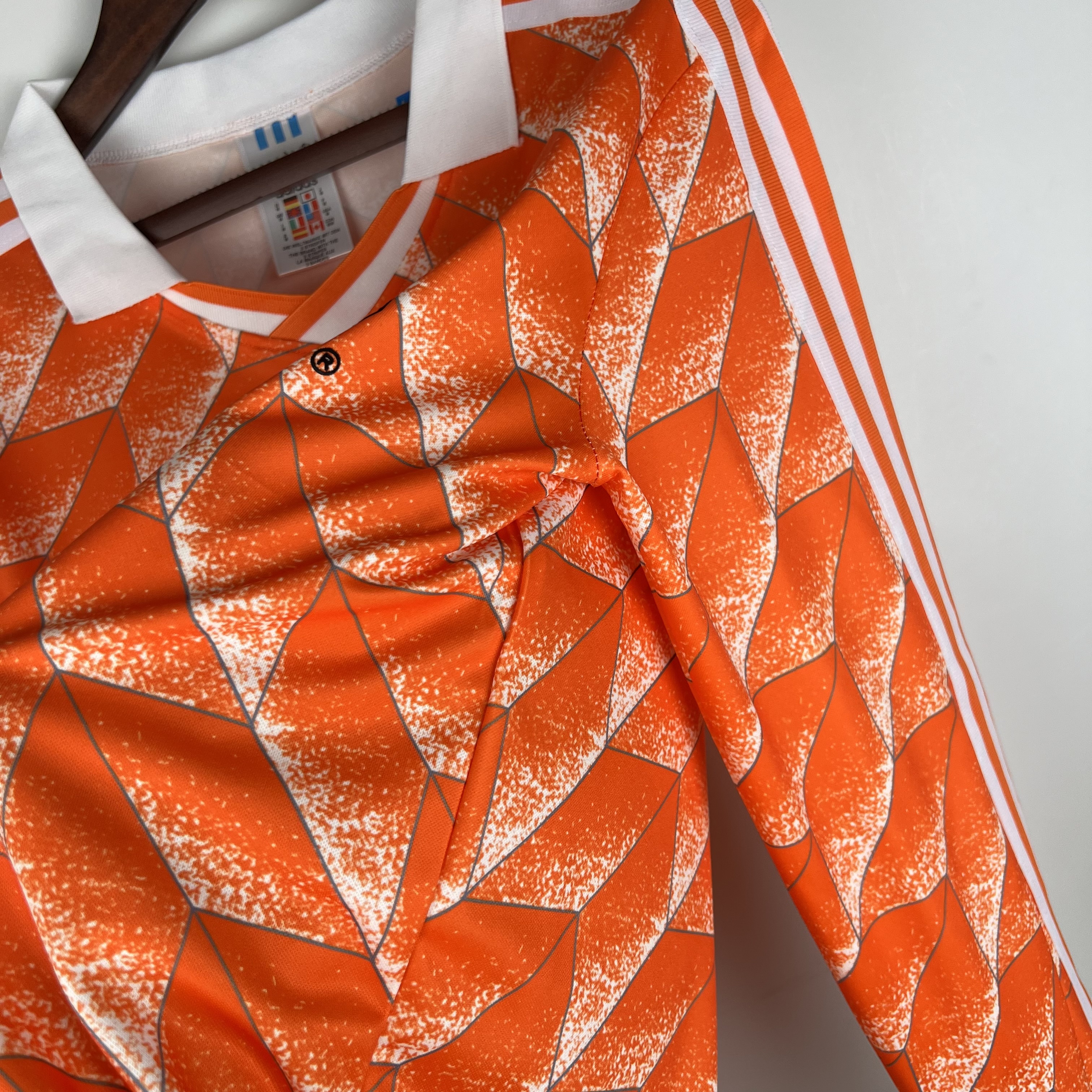 AlphaJersey-Retro Netherlands1988 Home Stadium Long Sleeve Jersey