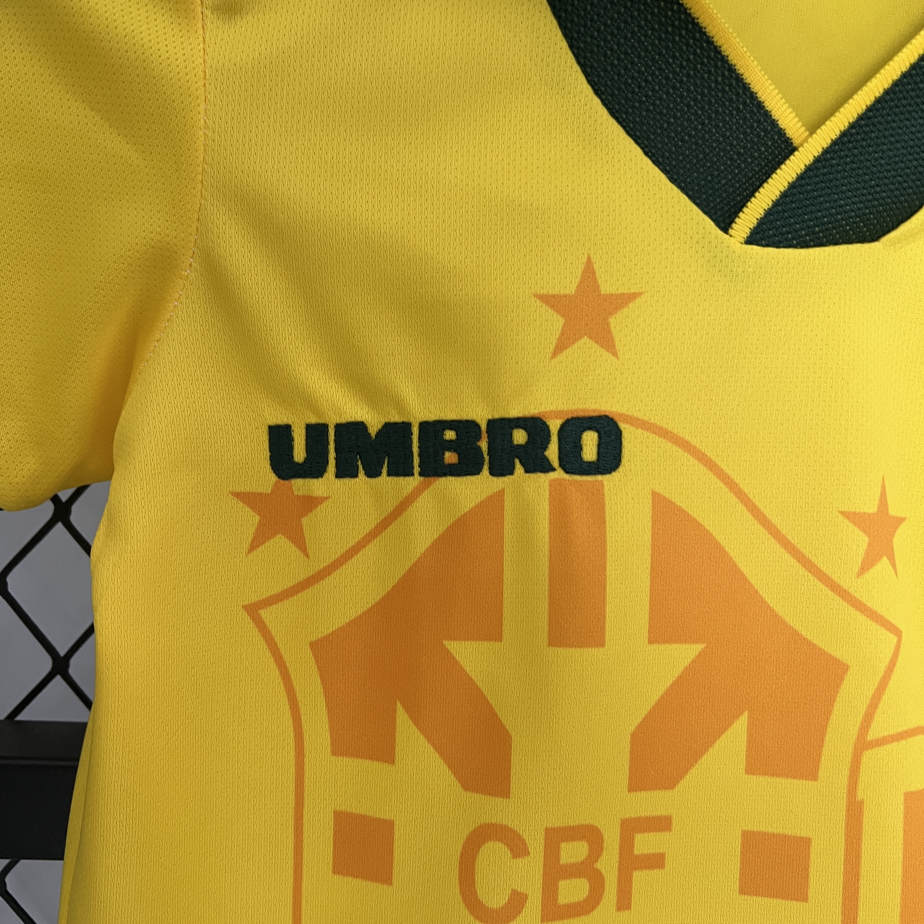 AlphaJersey-Retro Brazil 1993-94 Home Stadium Kids Kit