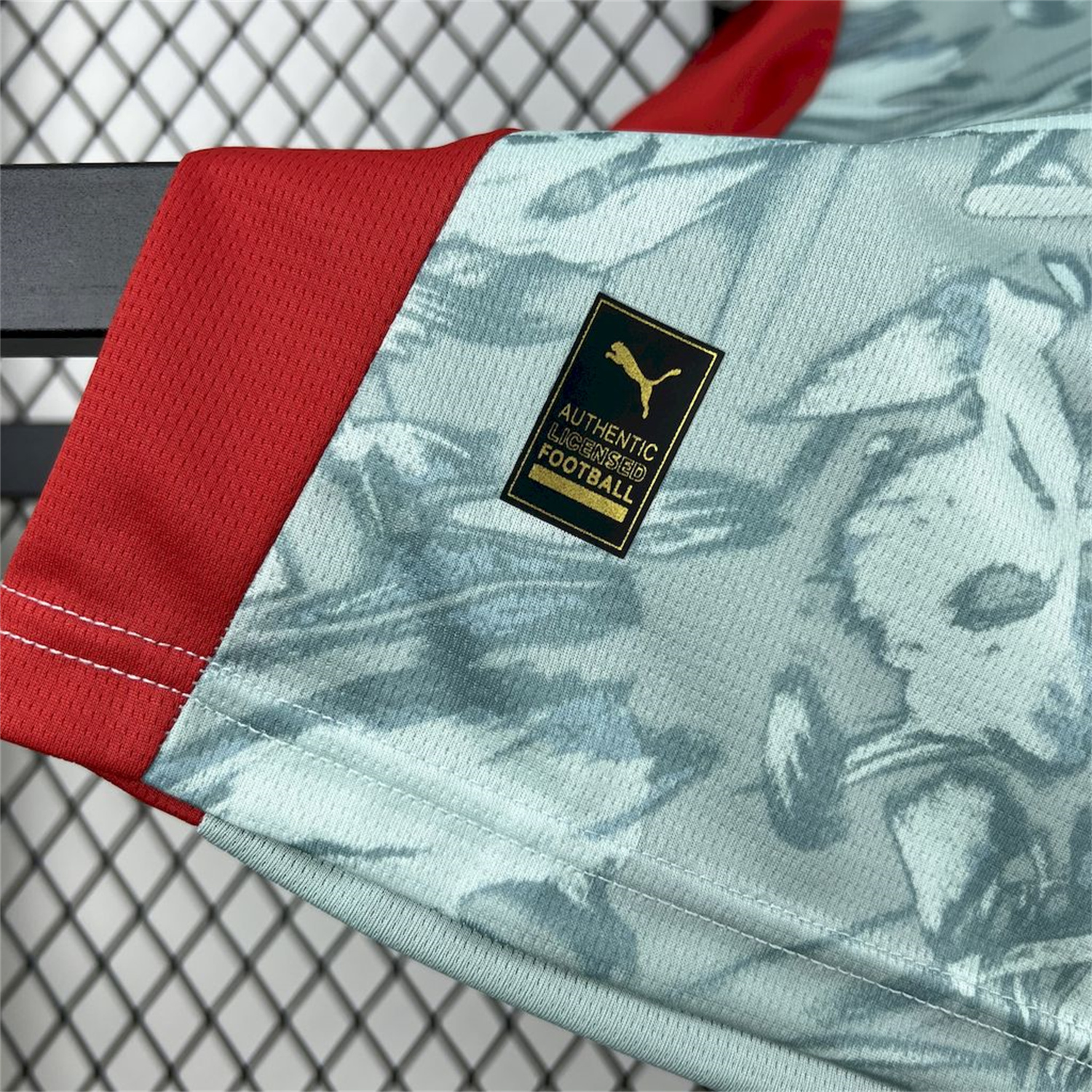 AlphaJersey-AC Milan 25-26 Goalkeeper Home Jersey - Fans Version