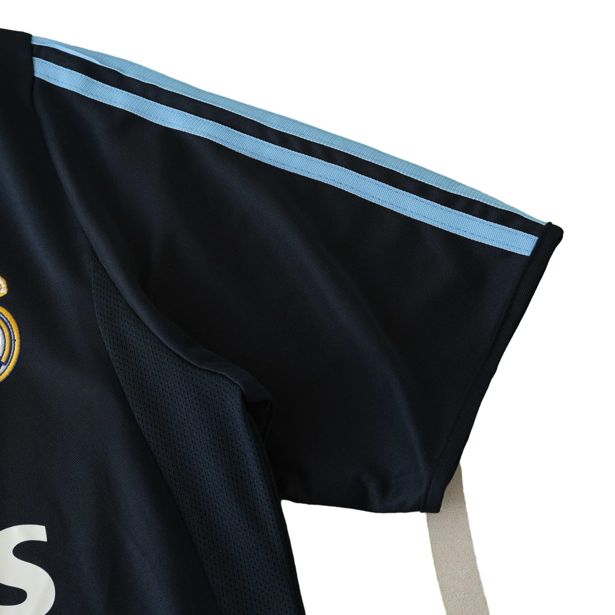 AlphaJersey-Retro Real Madrid 03-04 Away Jersey