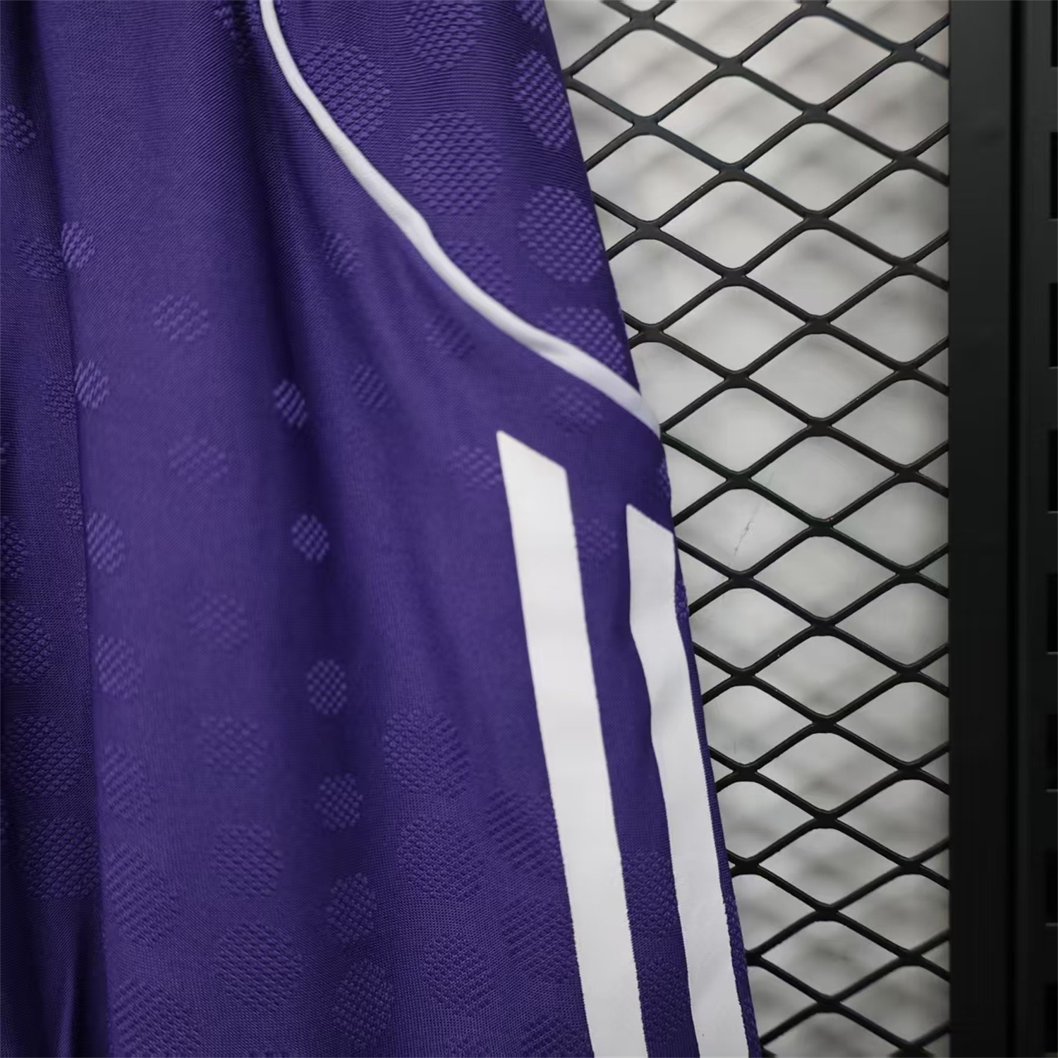 AlphaJersey-Manchester United 25-26 Away Purple Shorts - Player Version