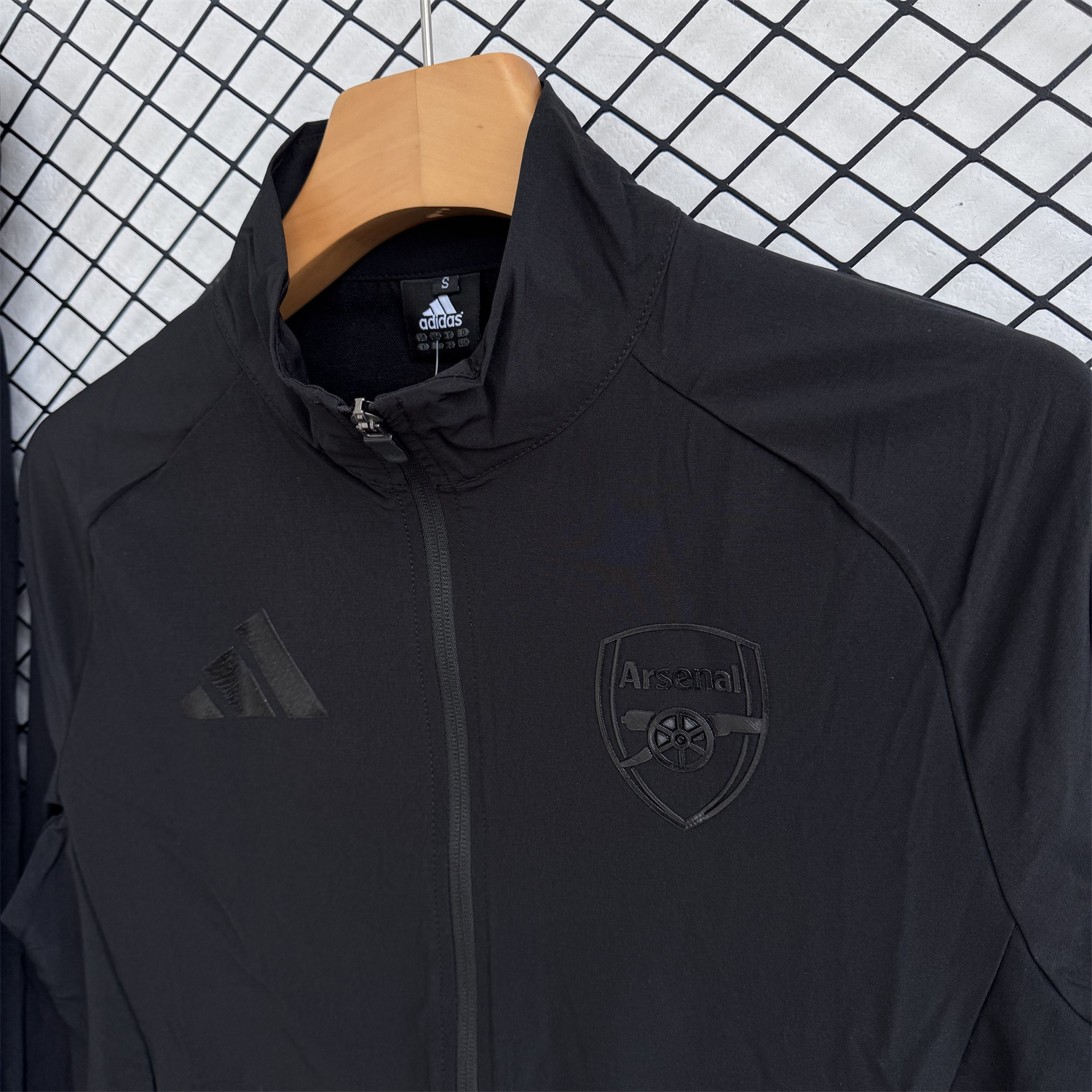 AlphaJersey-Arsenal 25-26 Windbreaker Training Set - Pure Black Top and Pants