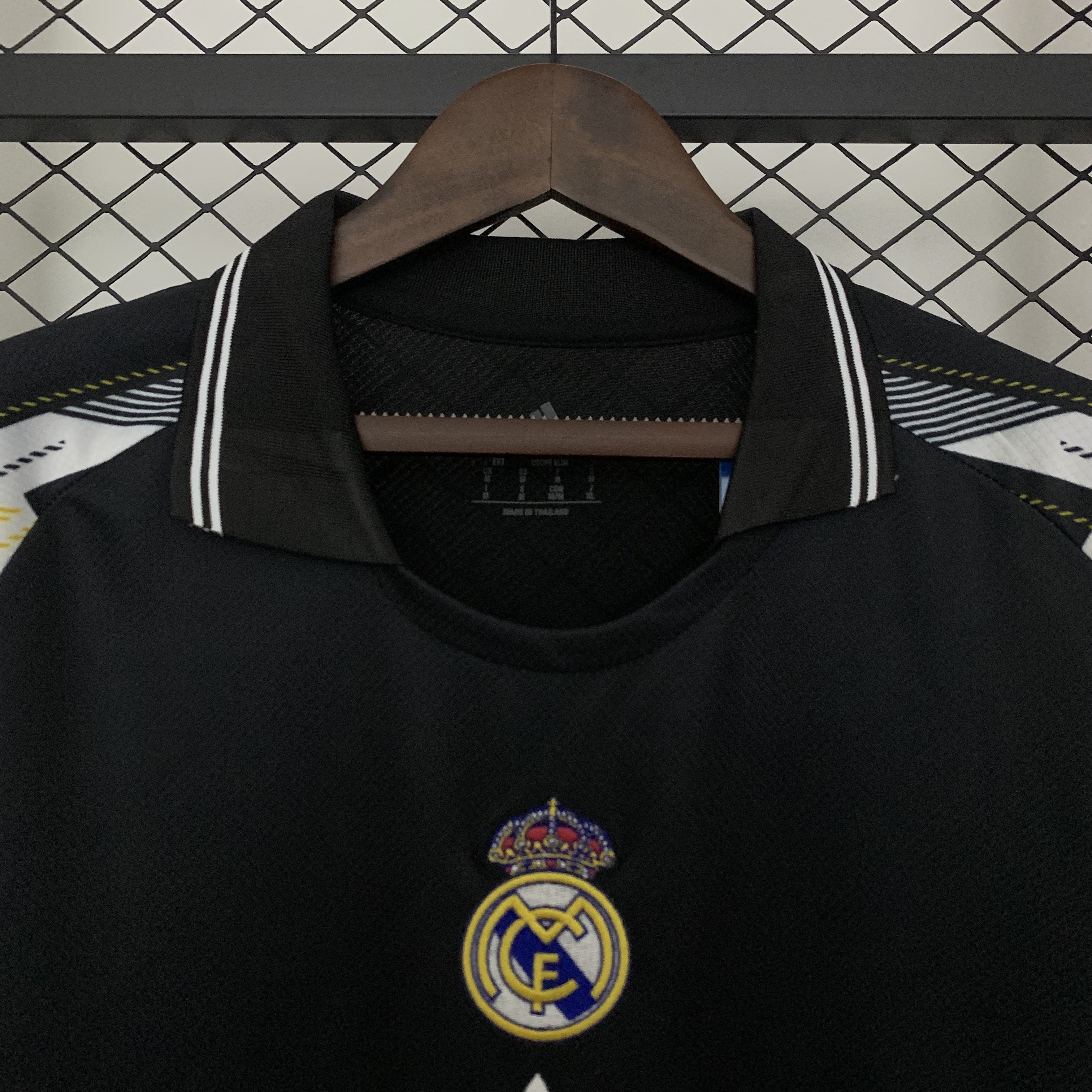 AlphaJersey-Real Madrid 25-26 Black Gold White Three Bars Jersey - Fans Version