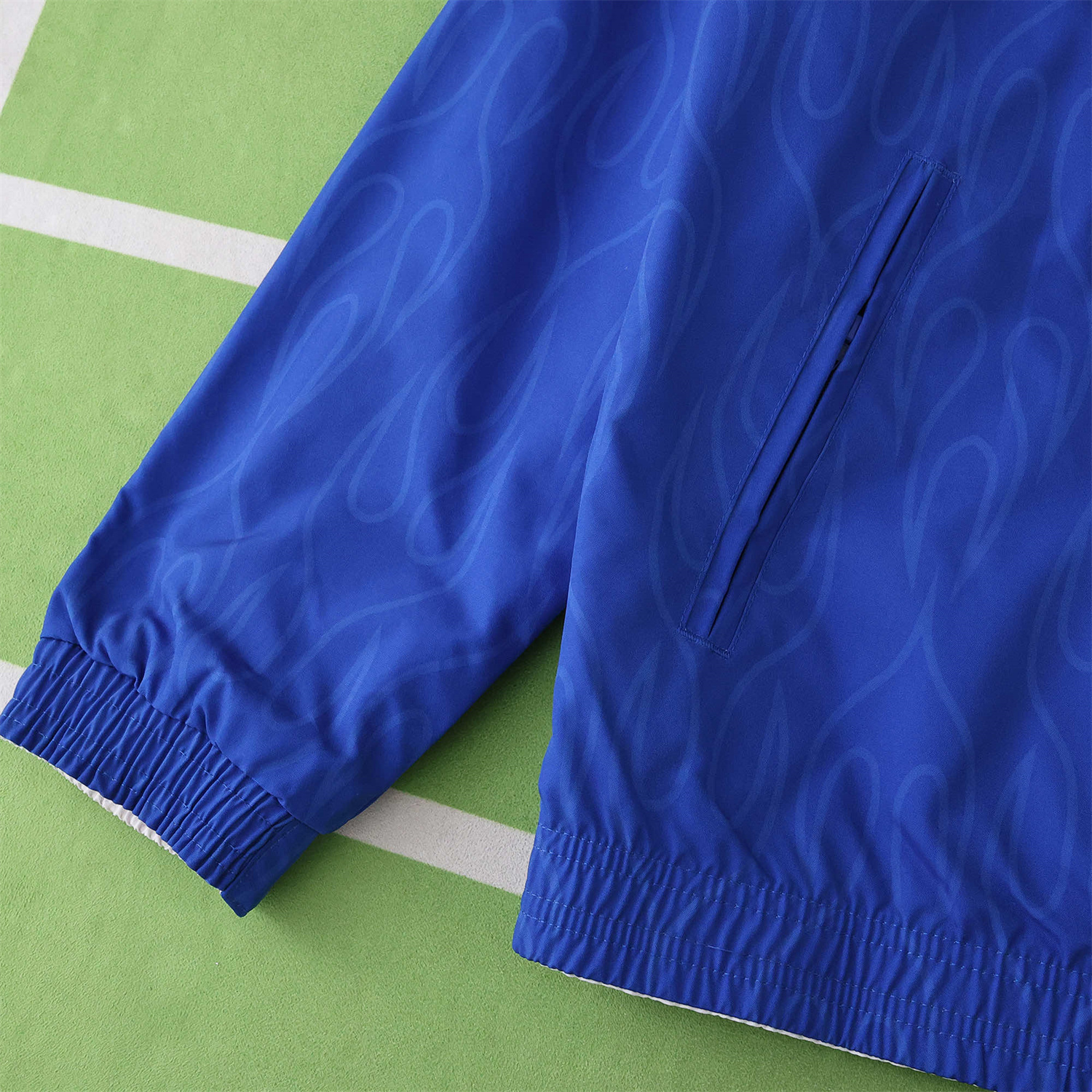 AlphaJersey-Retro Japan 1998 Throwback Double Sided Reversible Windbreaker - White & Blue