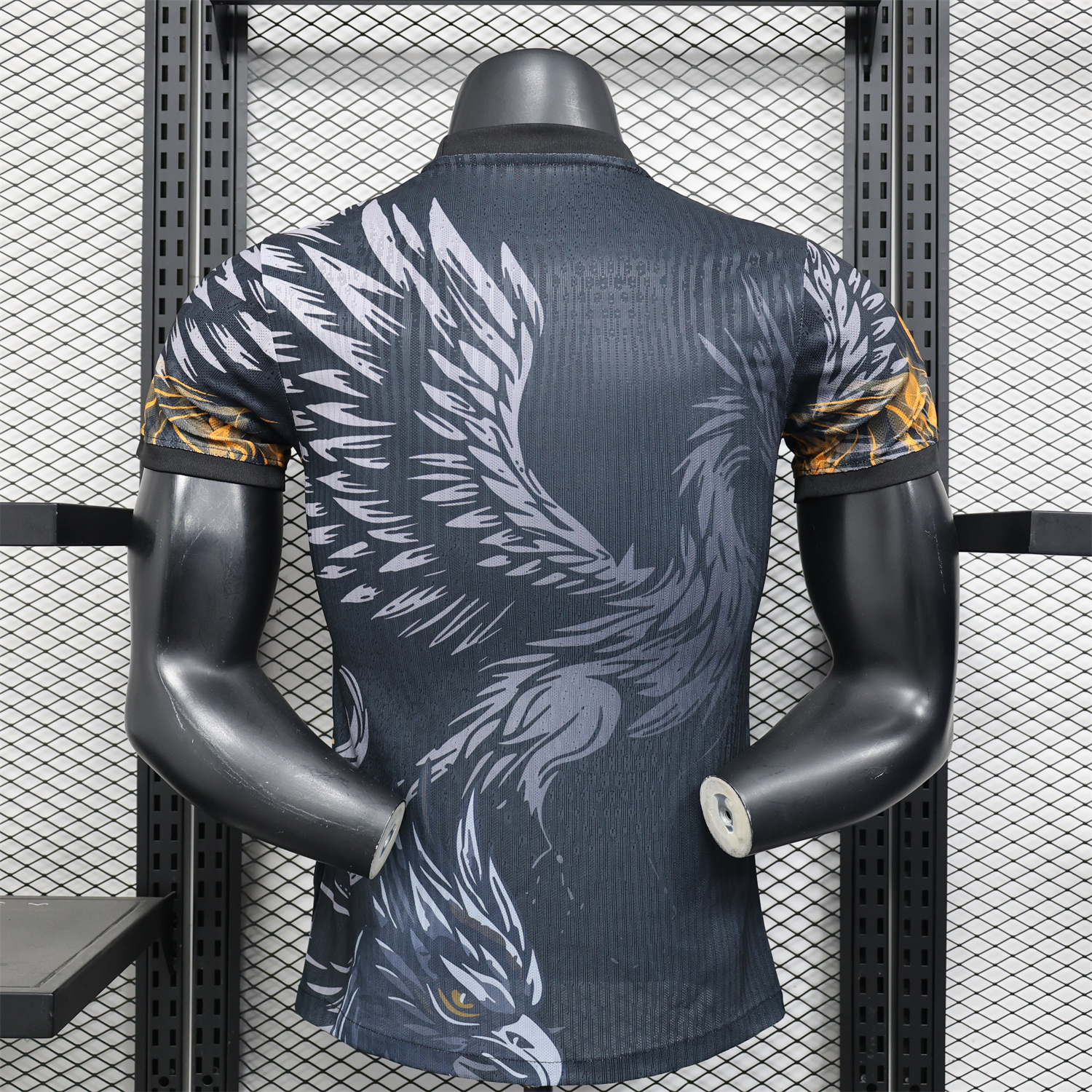 AlphaJersey-Liver.pool 25-26 Orange Liver.pool Bird Black Special Jersey - Player Version