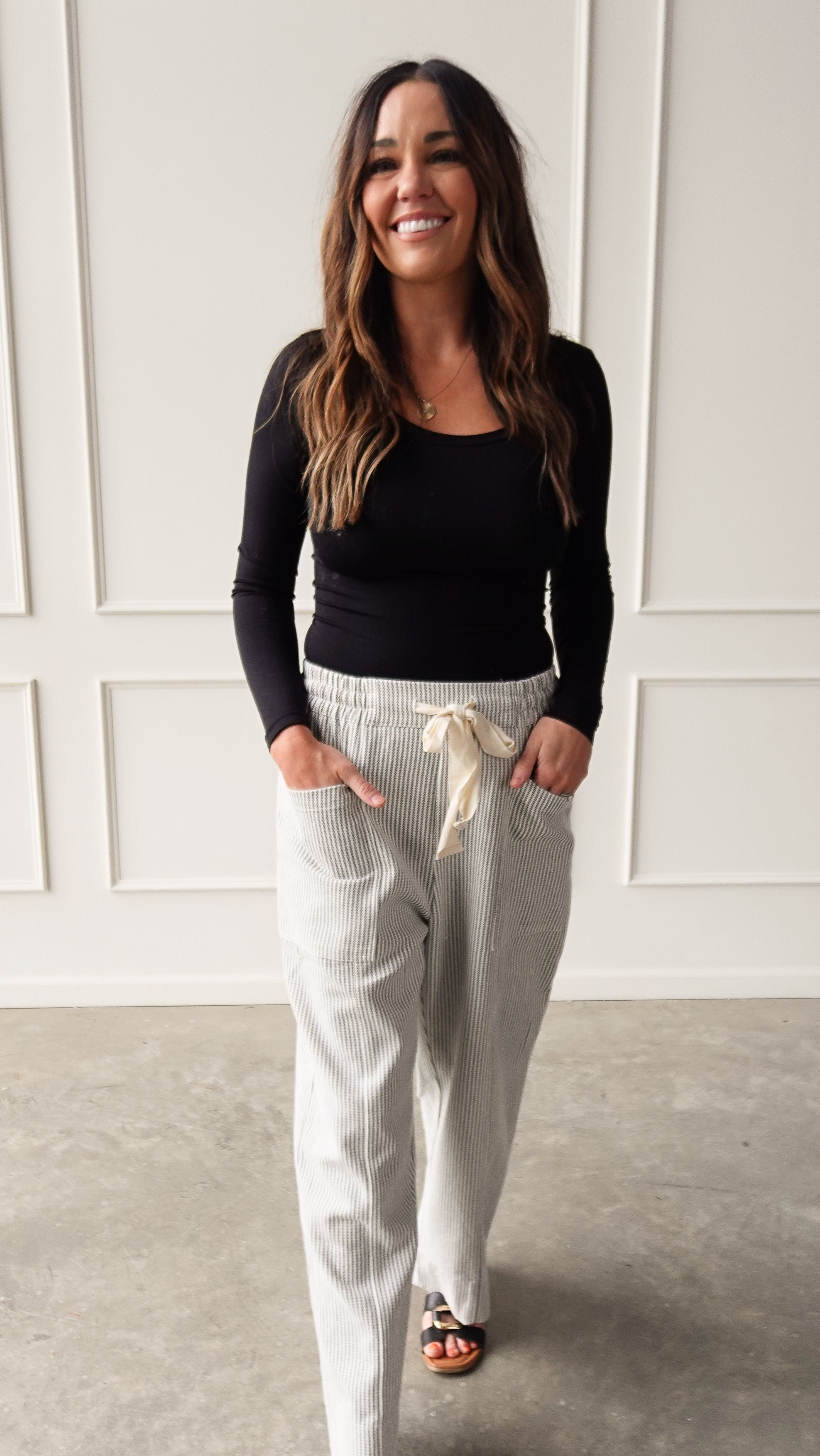 Black Long Sleeve Seamless Top | Elegant Women's Fashion by coolavocek