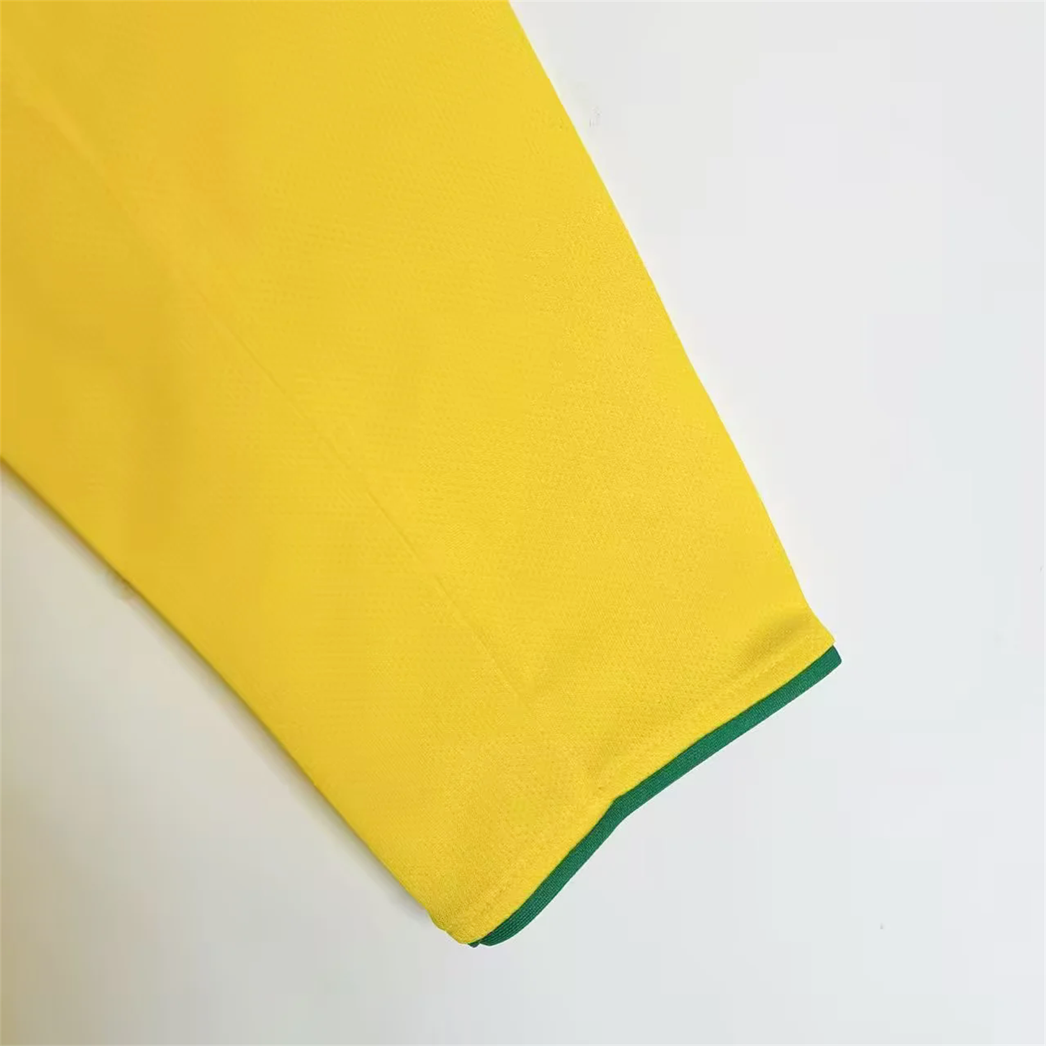 AlphaJersey-Retro Brazil 2004 Home Long Sleeves Jersey