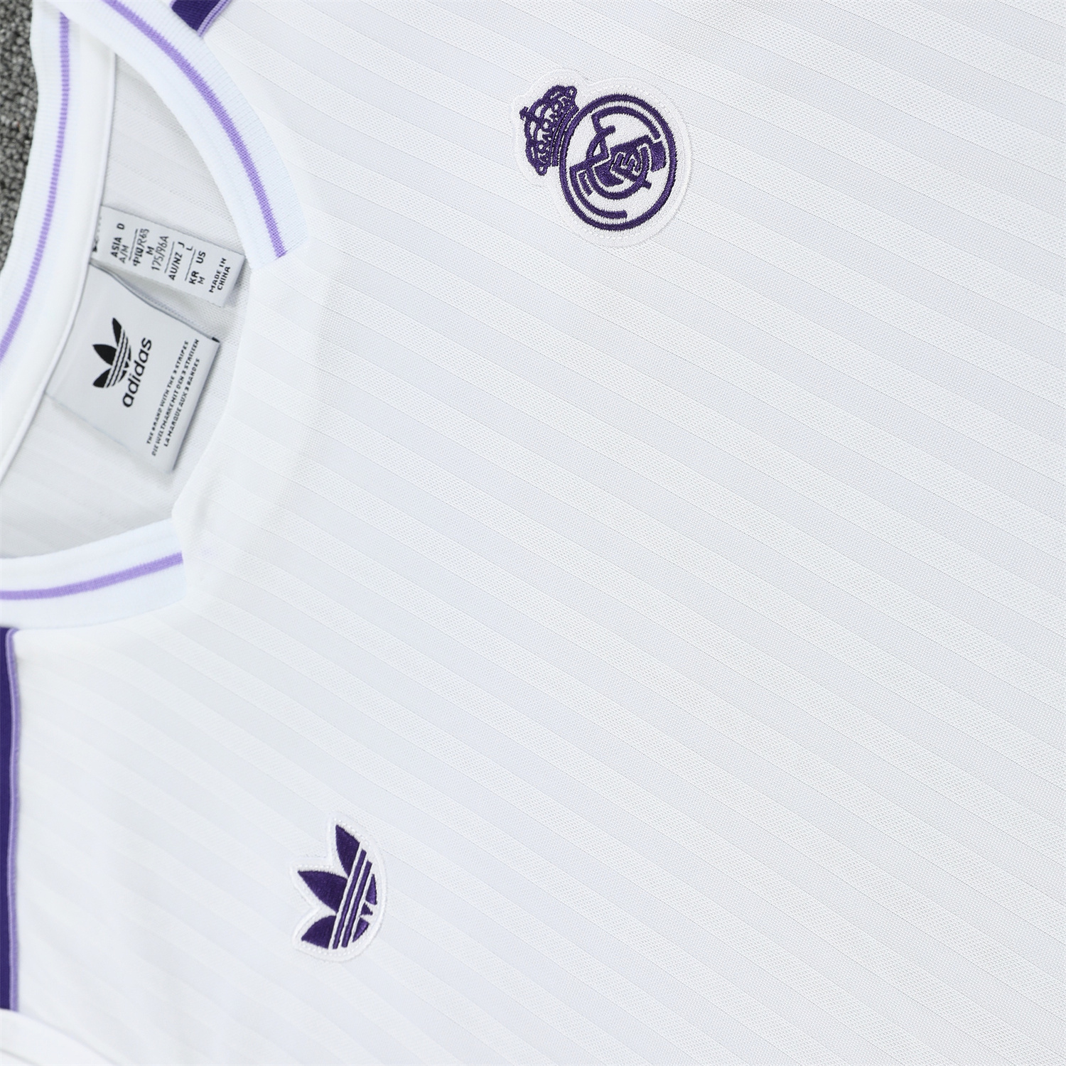 AlphaJersey-Real Madrid 25-26 Vest Training Set - Pure White Vest & Purple Shorts