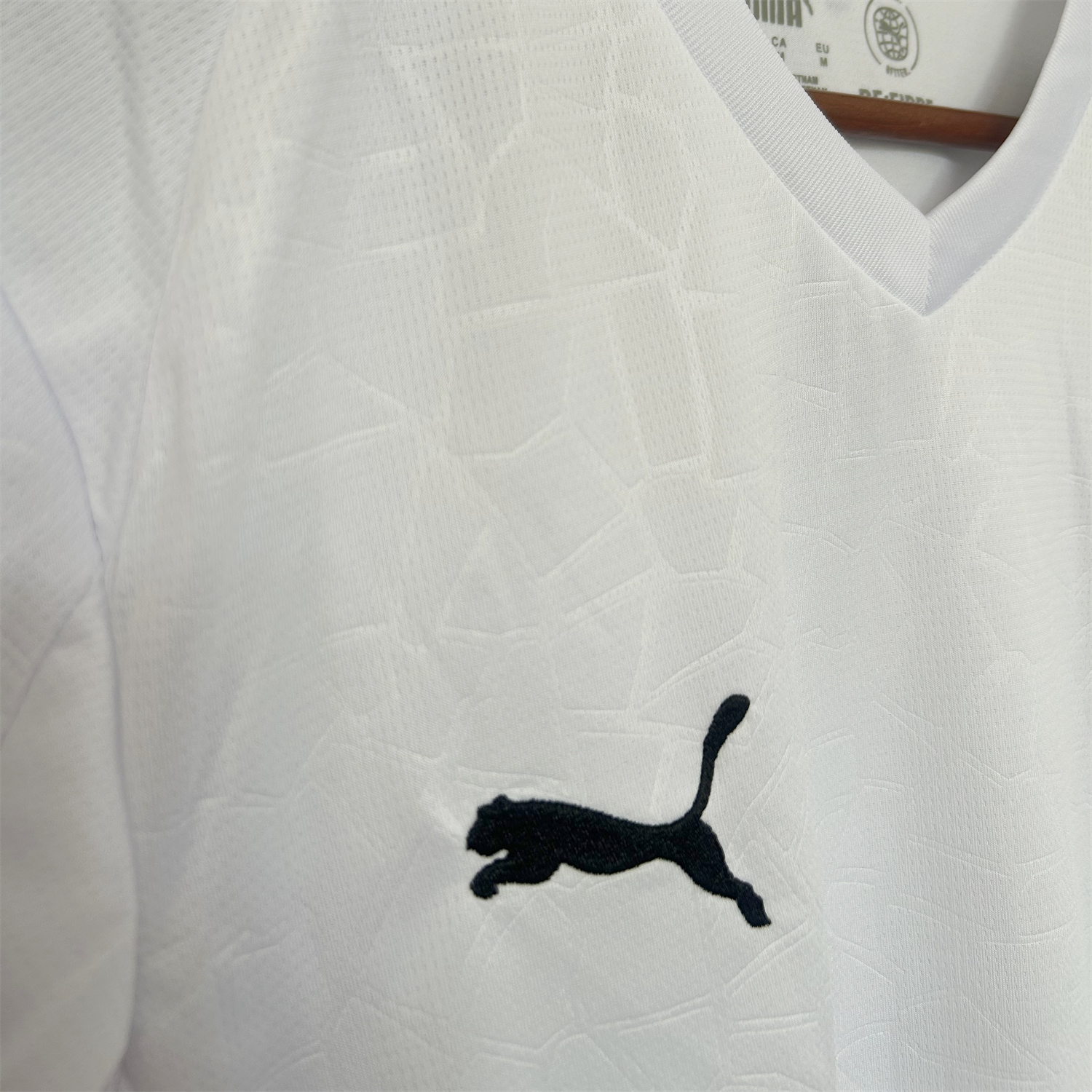 AlphaJersey-Valencia 25-26 Home Unsponsored Jersey - Fans Version