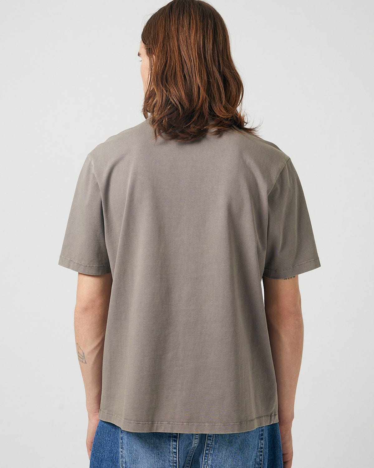Garment Dye Tee - Smoke | Modern Menswear by yycbvcnbmmnbm