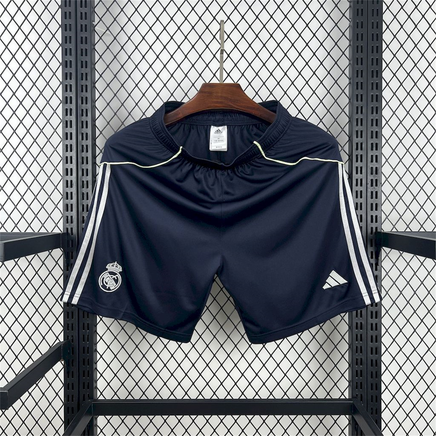 AlphaJersey-Real Madrid 25-26 Away Shorts - Fans Version