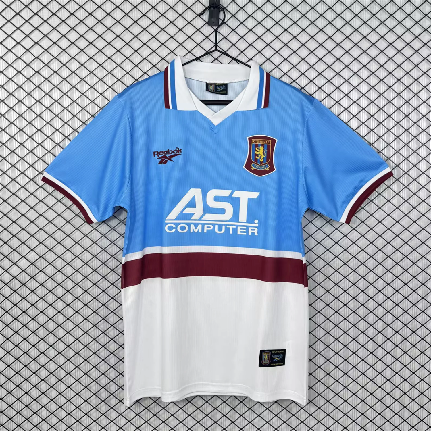 AlphaJersey-Retro Aston Villa 1997-98 Away Jersey