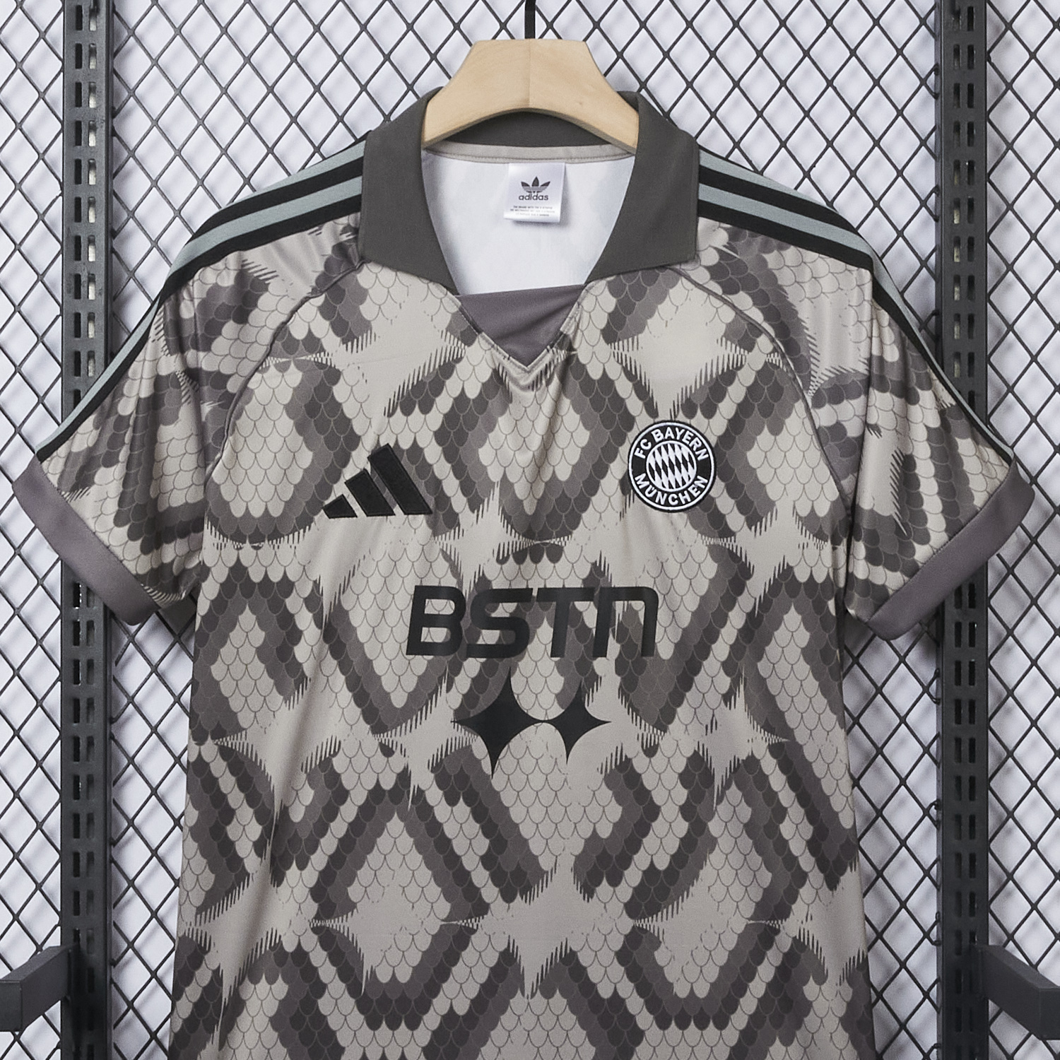 AlphaJersey-Bayern Munich x BSTN 25-26 Brown Special Edition Jersey - Fans Version