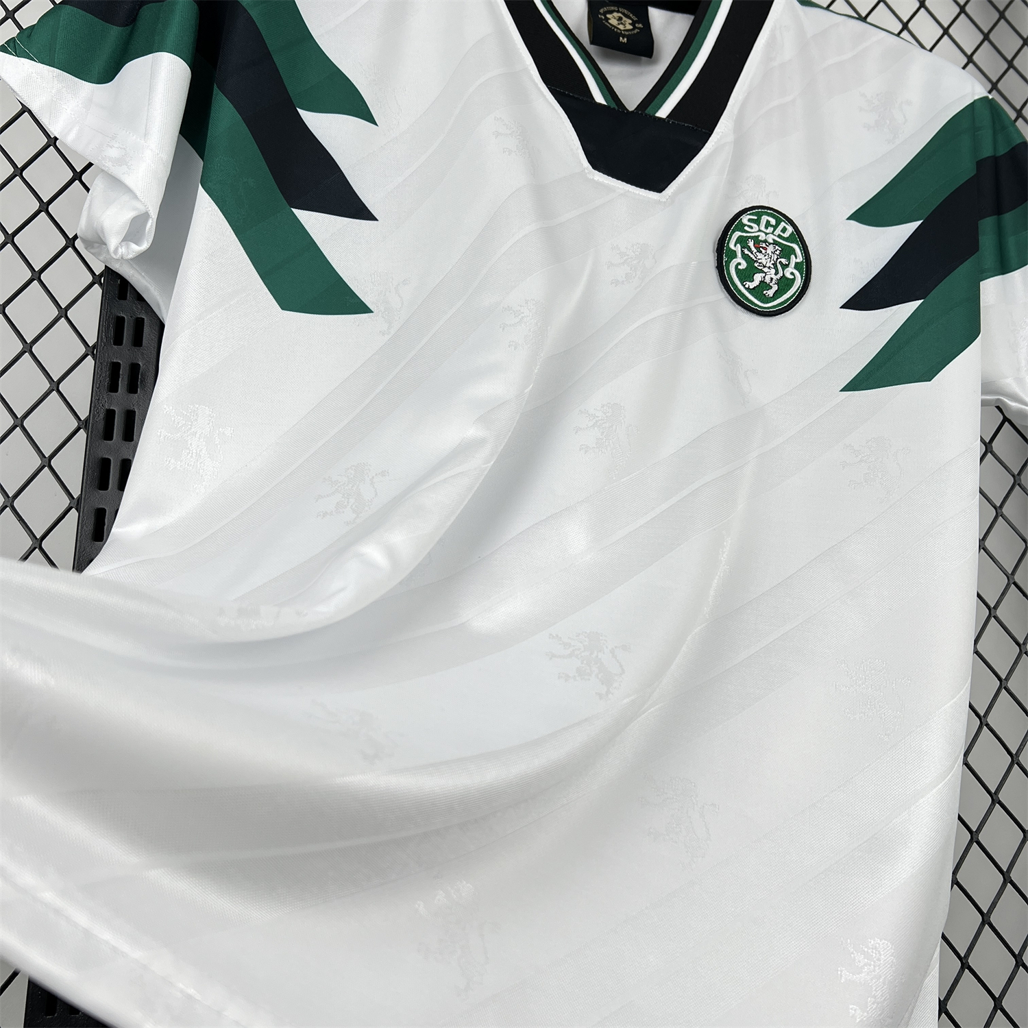 AlphaJersey-Sporting CP 25-26 Retro Style White Special Jersey - Fans Version