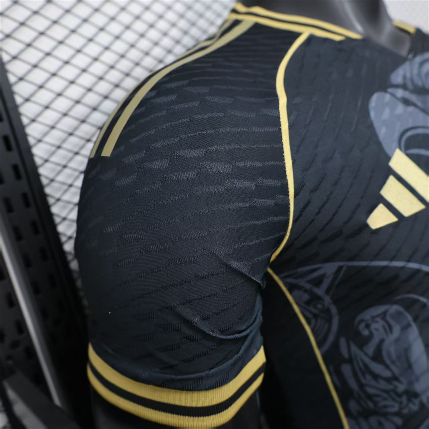 AlphaJersey-Mexico 25-26 Grey Eagle Sketch Black Gold Special Jersey - Player Version