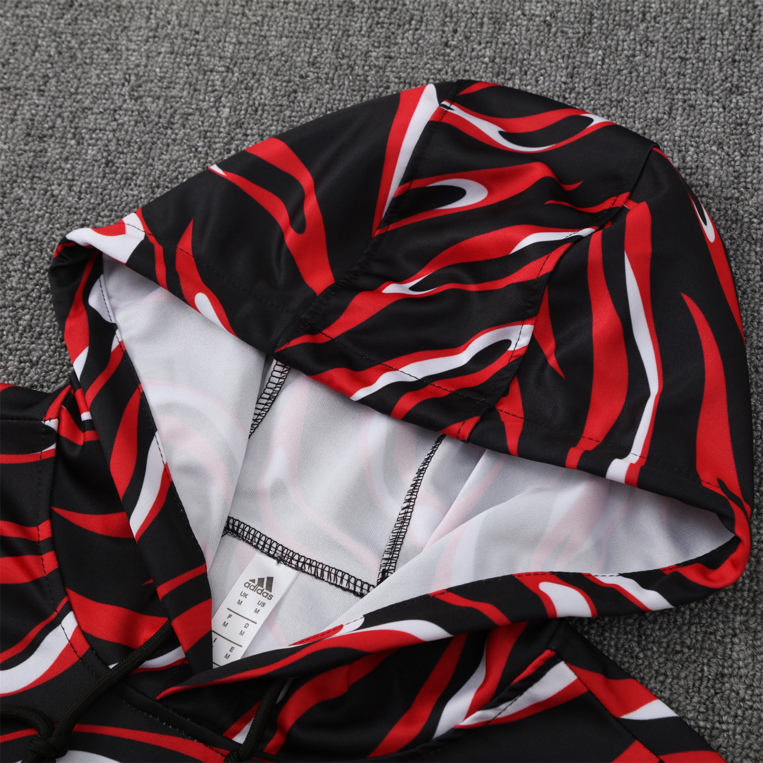 AlphaJersey-Manchester United 25-26 Traning Hoodie Set - Flowing Red Hoodie With Black Pants