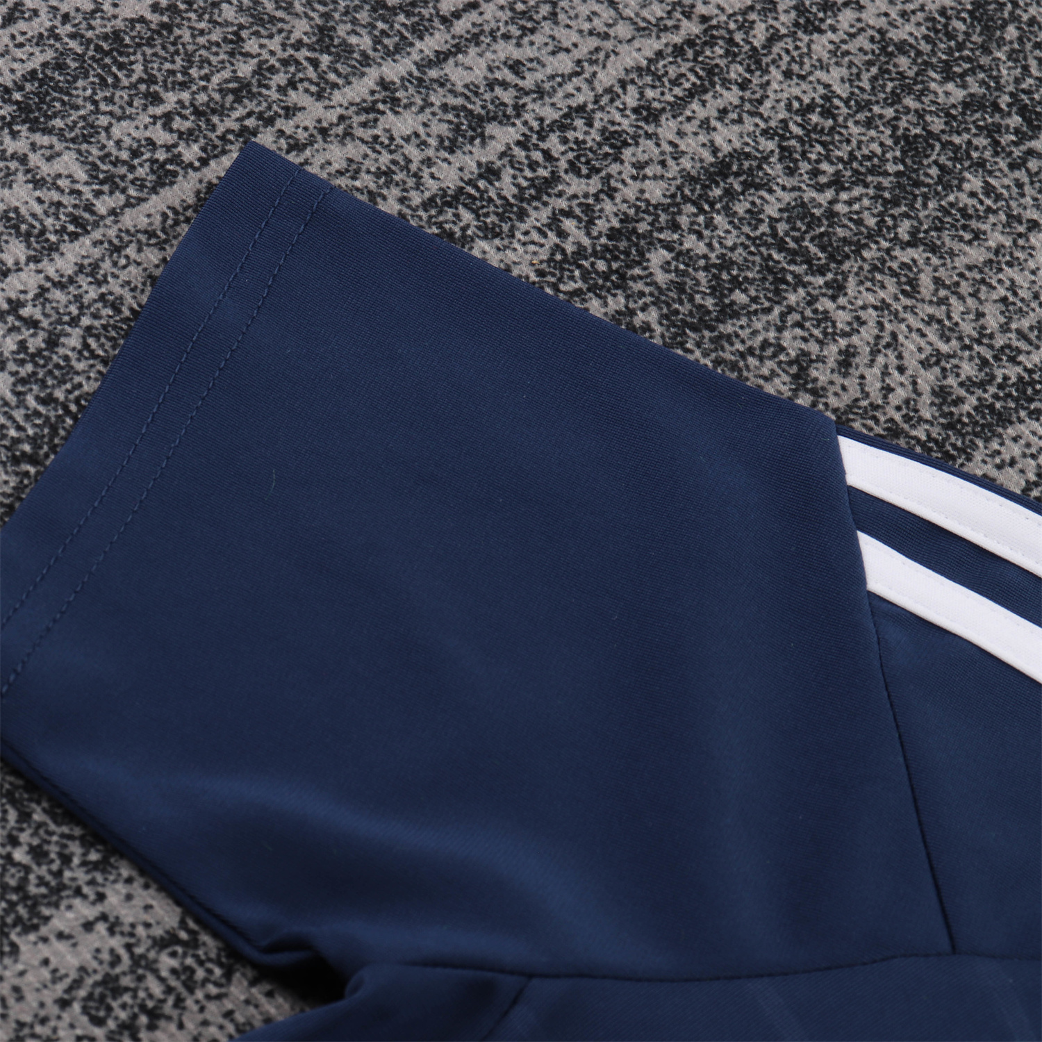 AlphaJersey-Retro Real Madrid 2010-11 Away Kids Kit