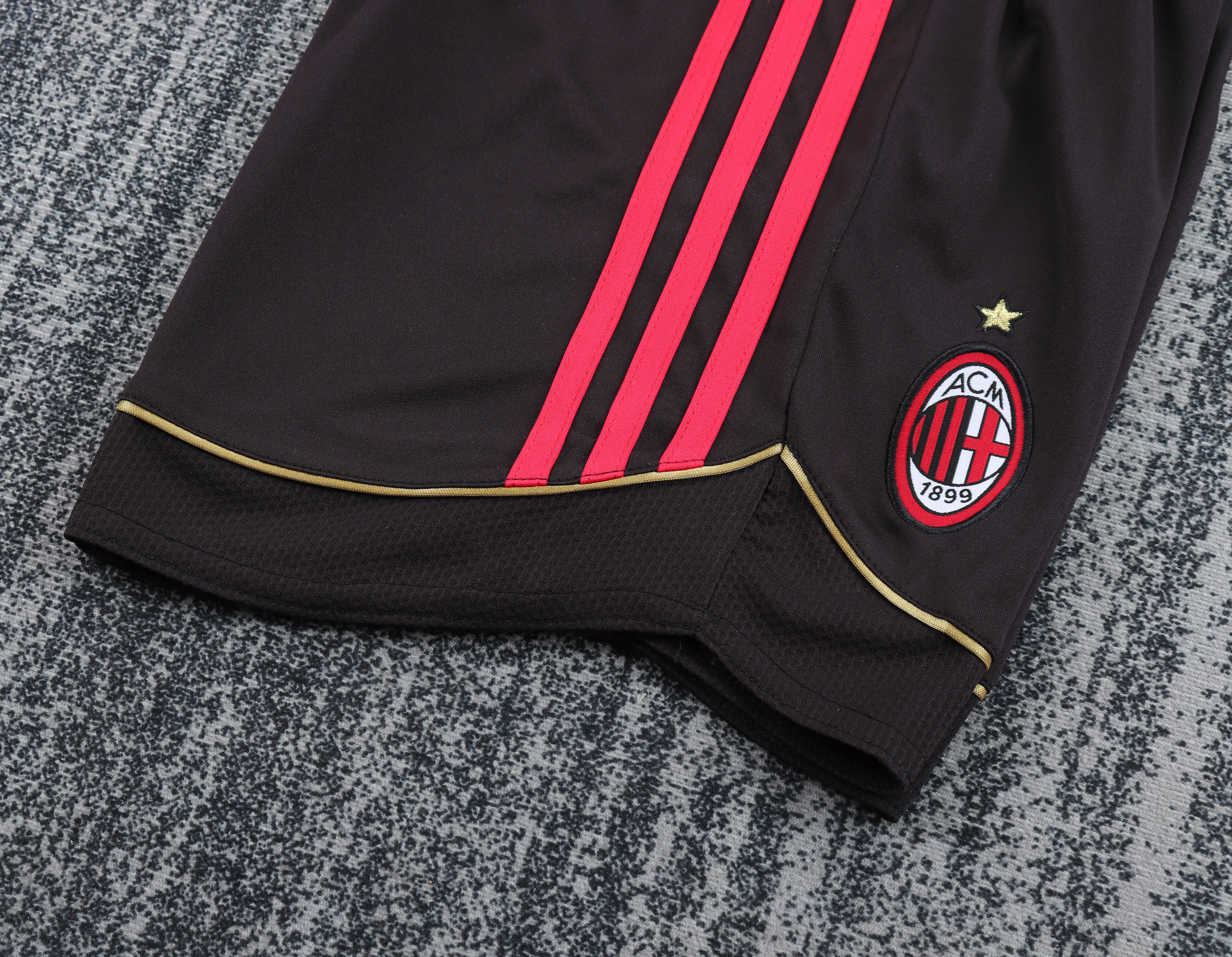 AlphaJersey-Retro AC Milan 2006-07 Home Long Sleeves Kids Kit