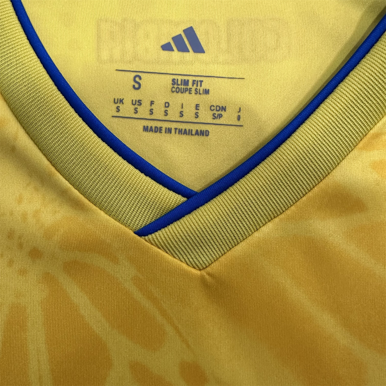 AlphaJersey-Colombia 2026 Home Jersey - Fans Version