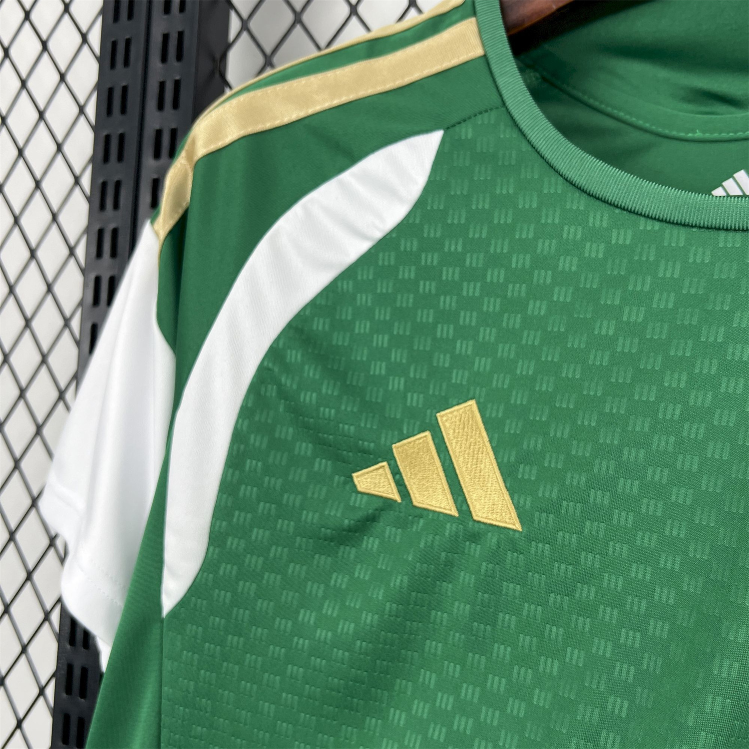 AlphaJersey-Italy 2026 Green Tiro Pre-Match Jersey