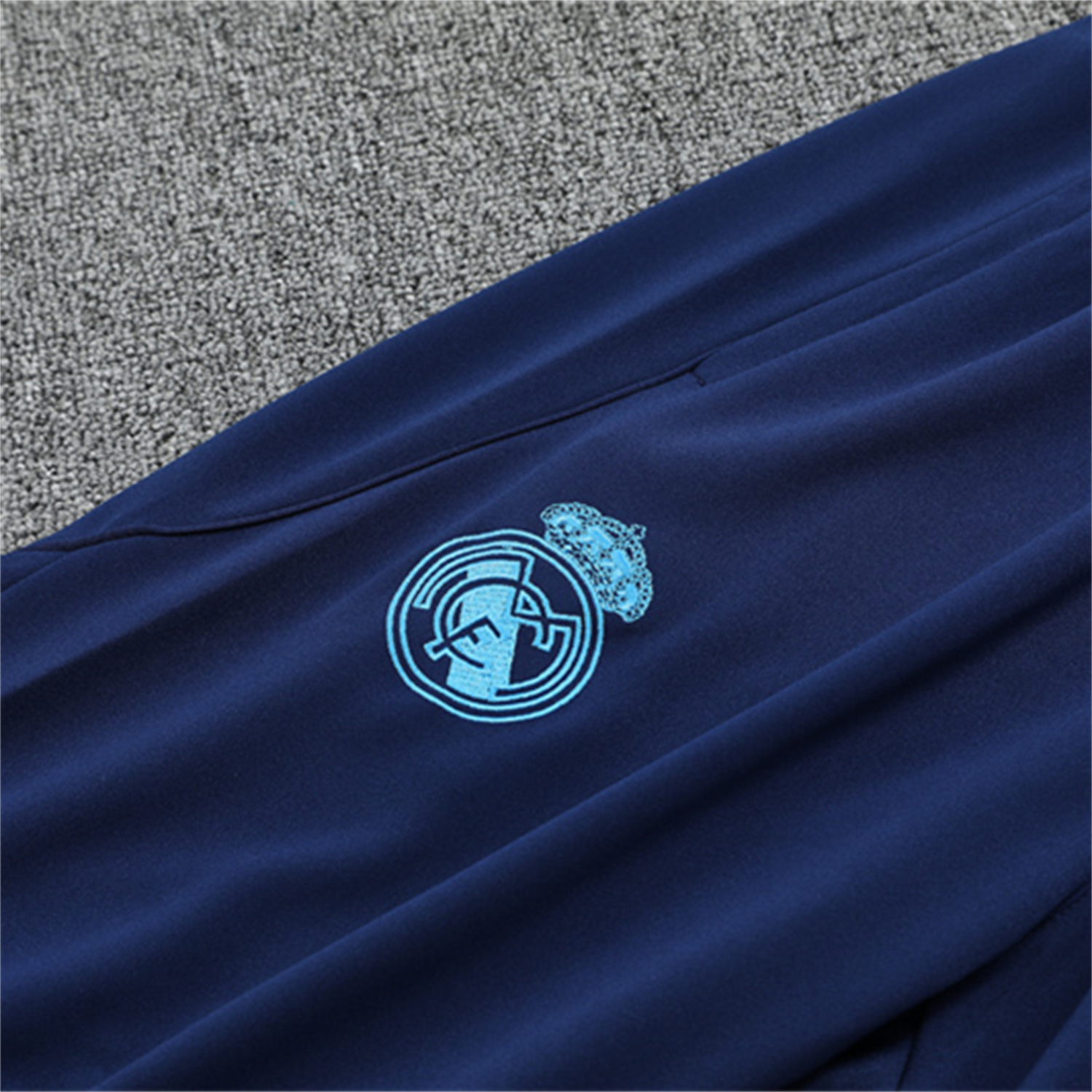 AlphaJersey-Real Madrid 25-26 Kids Long Sleeves Training Set - Blue-Gray Camouflage Top & Blue Pants