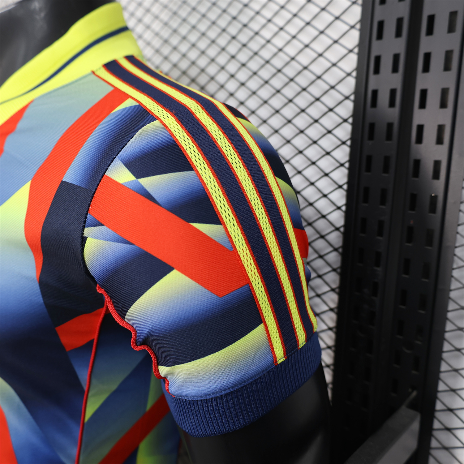 AlphaJersey-Arsenal 25-26 Red Yellow Blue LFSTLR Jersey - Player Version