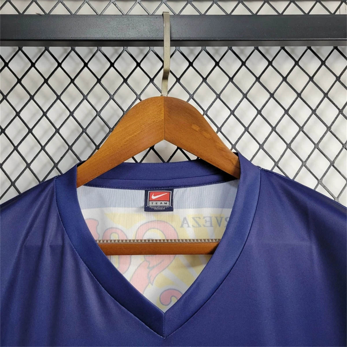 AlphaJersey-Retro Club América 2000-01 Away Jersey