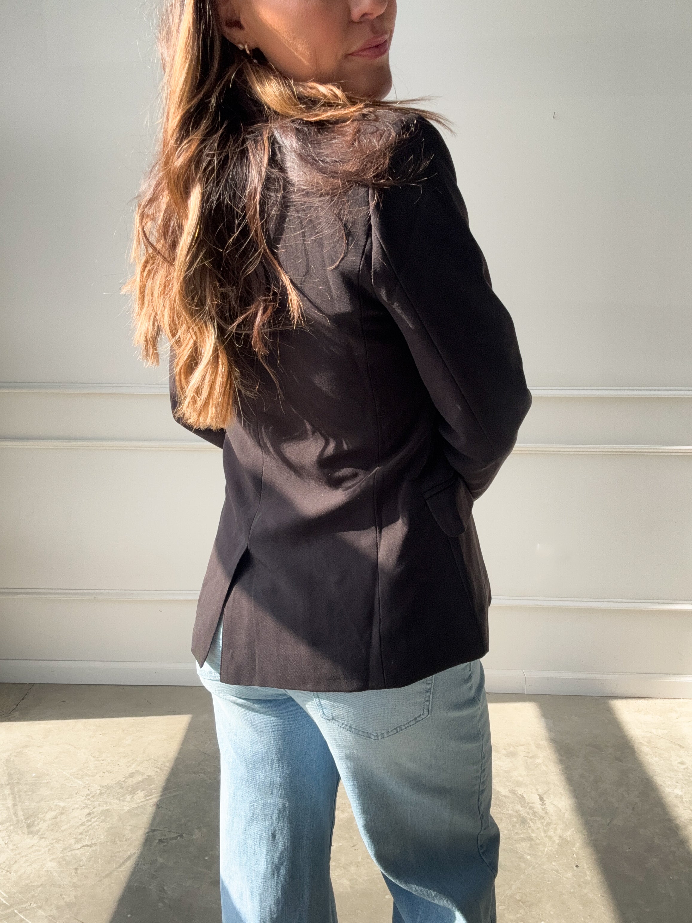 Black Fitted Blazer | Elegant Women's Fashion by coolavocek
