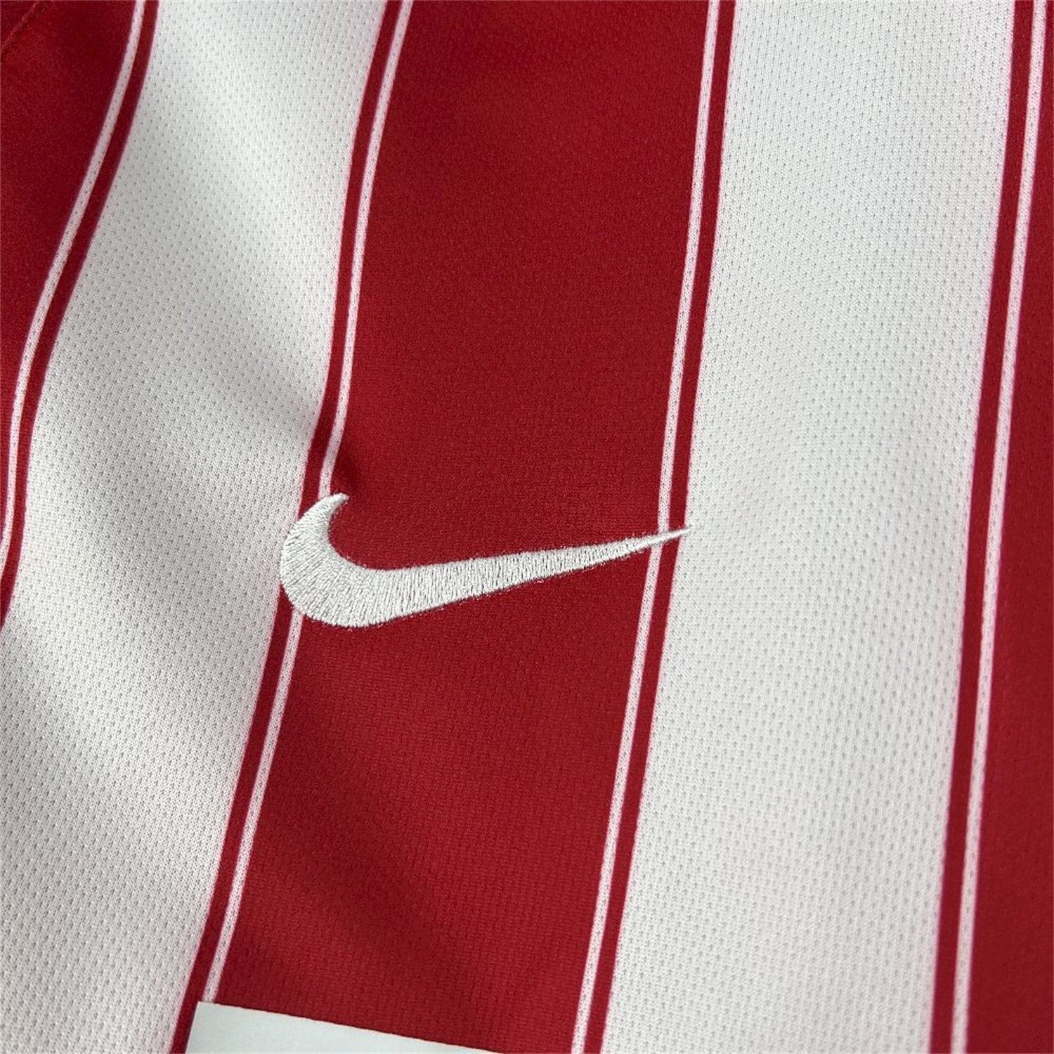 AlphaJersey-Retro Atletico Madrid 2003-04 Home Jersey