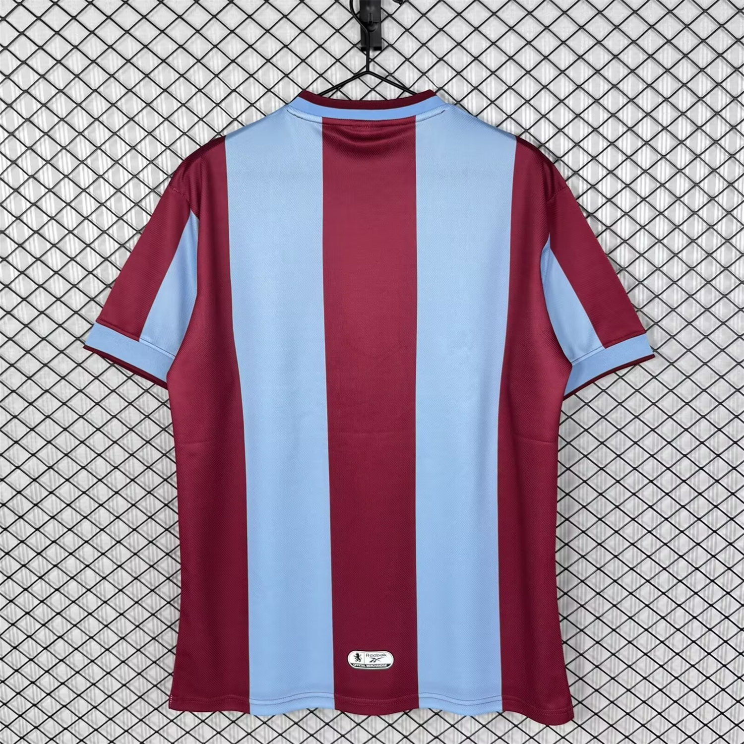 AlphaJersey-Retro Aston Villa 1999-00 Home Jersey