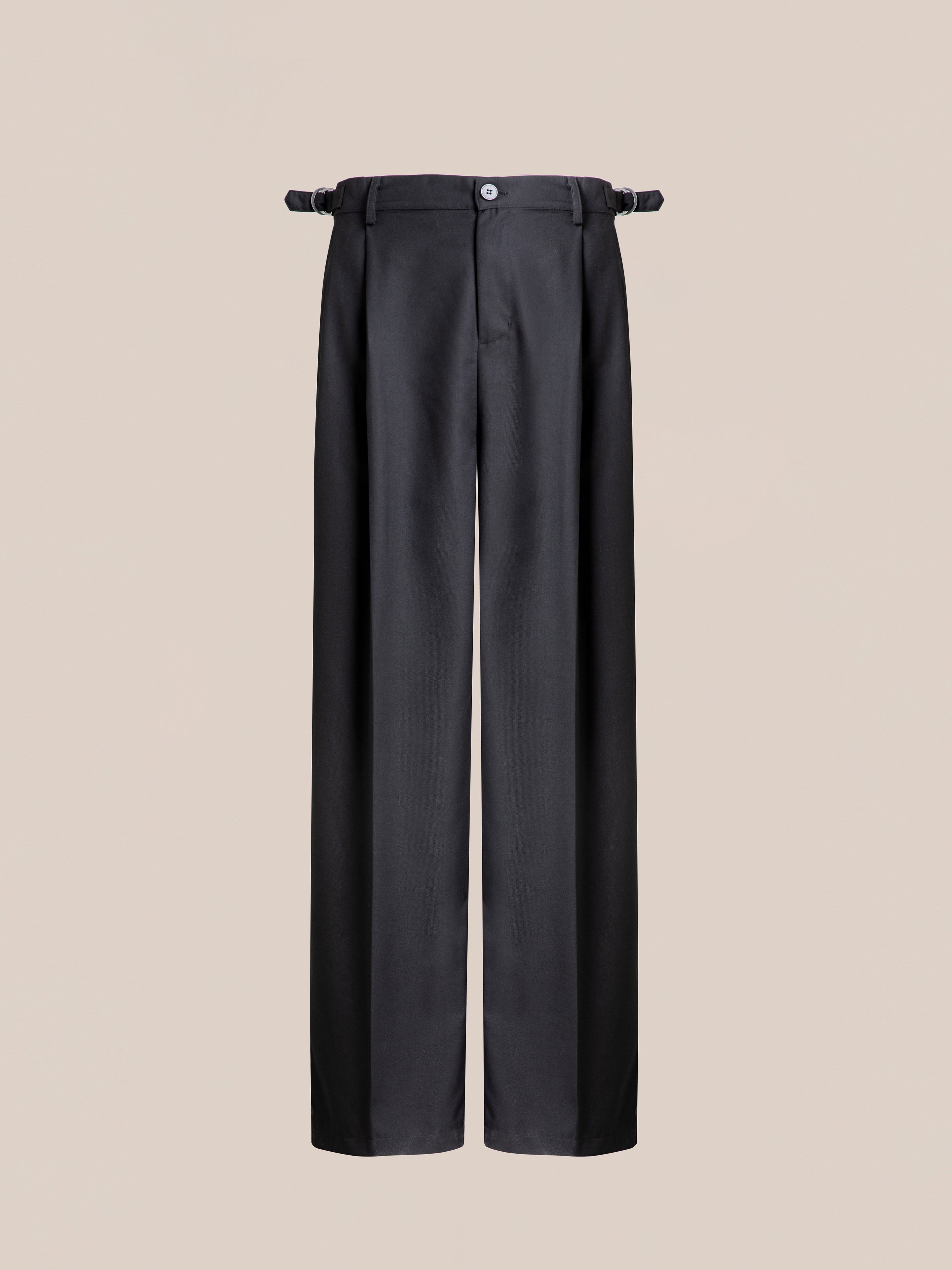 Pleated Trousers | Modern Menswear by yycbvcnbmmnbm