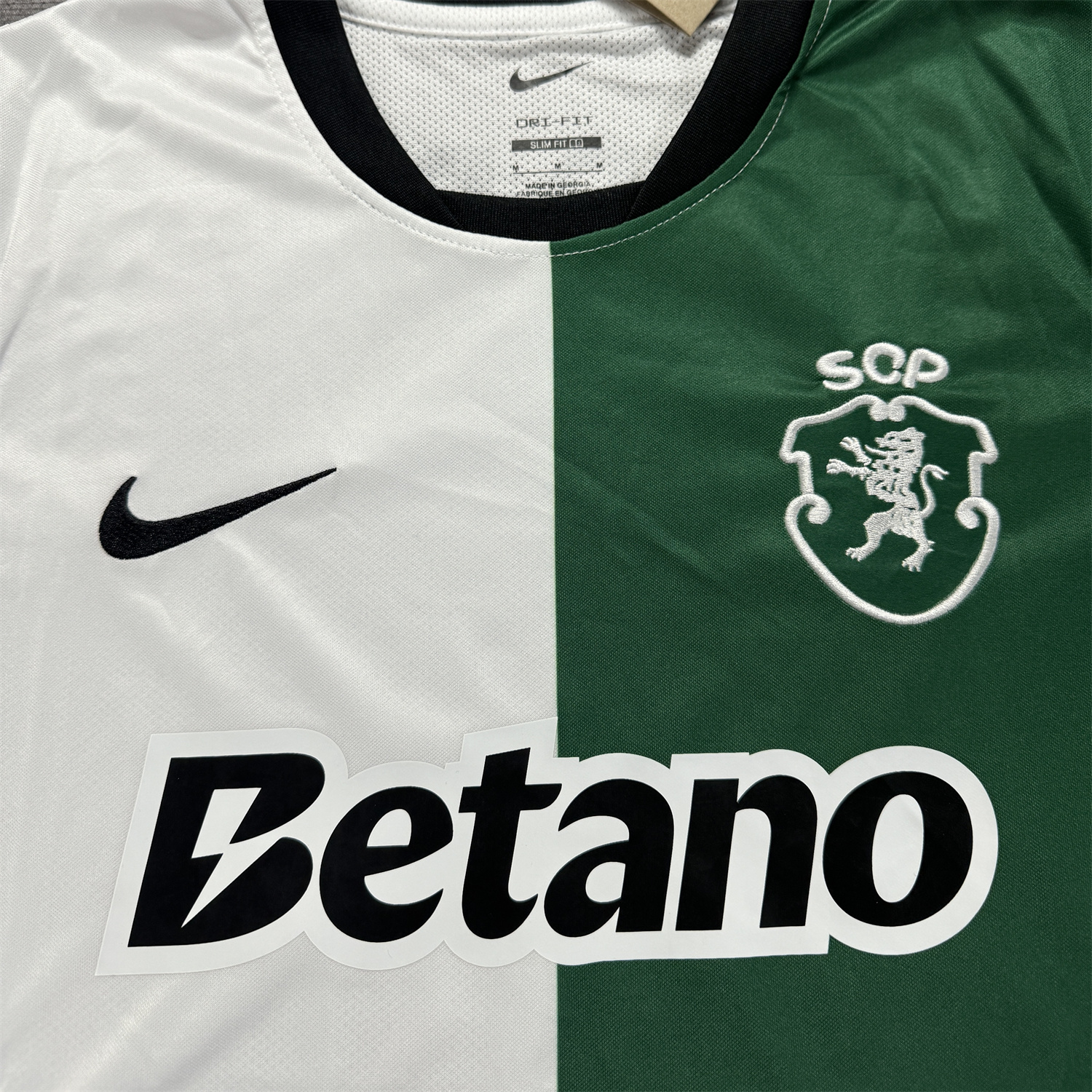 AlphaJersey-Sporting CP 25-26 Green And White Special Jersey - Fans Version