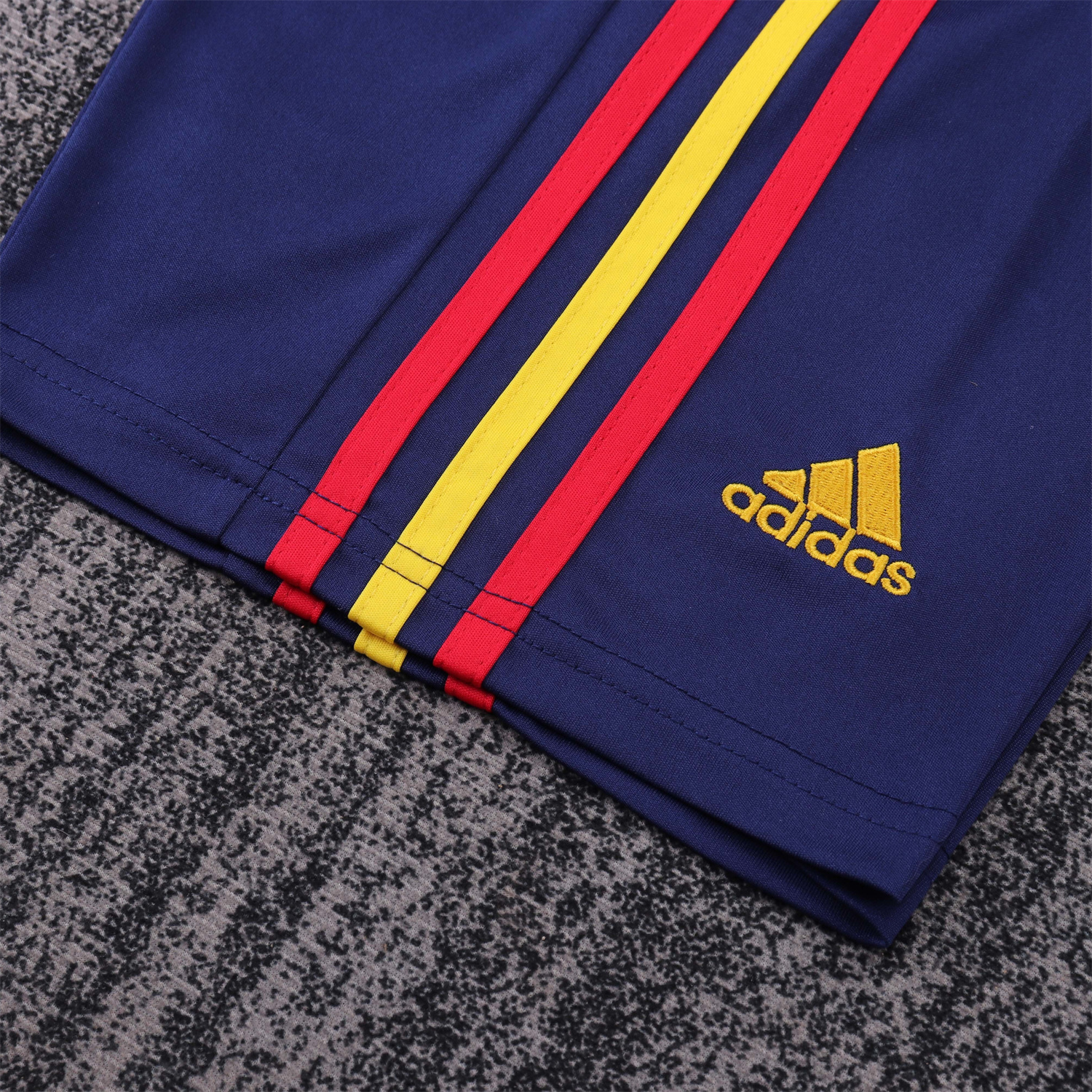AlphaJersey-Retro Spain 2010 Away Kids Kit
